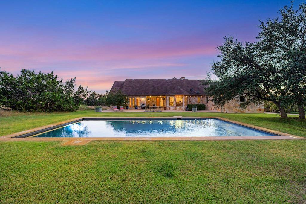 Dripping Springs, TX 78620,427 Dos Lagos DR