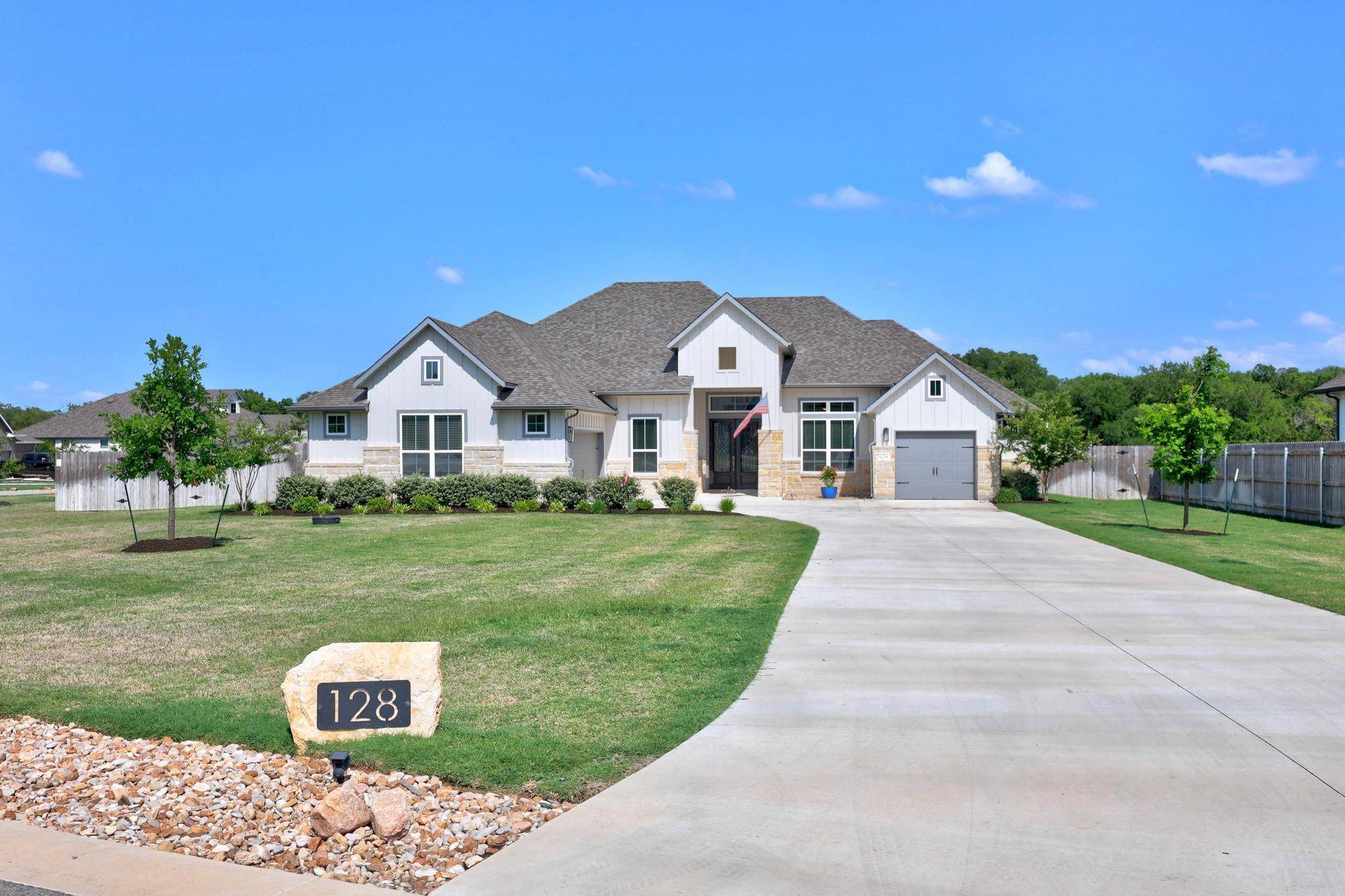 Liberty Hill, TX 78642,128 Hamilton BR