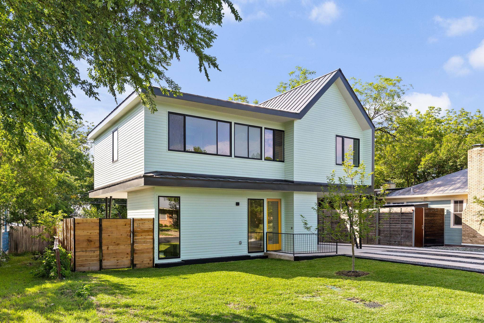 Austin, TX 78722,2903 Breeze TER #1