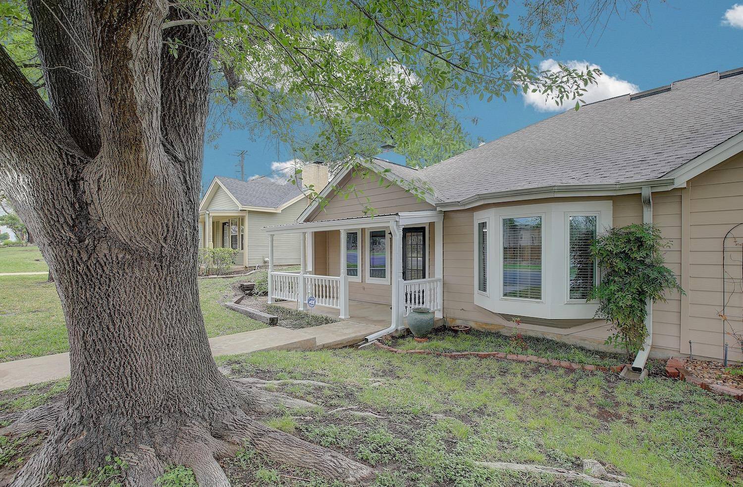 Georgetown, TX 78626,405 E 6th ST