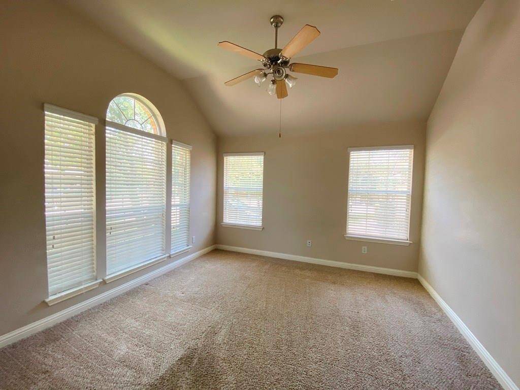 Round Rock, TX 78681,3705 Fossilwood WAY