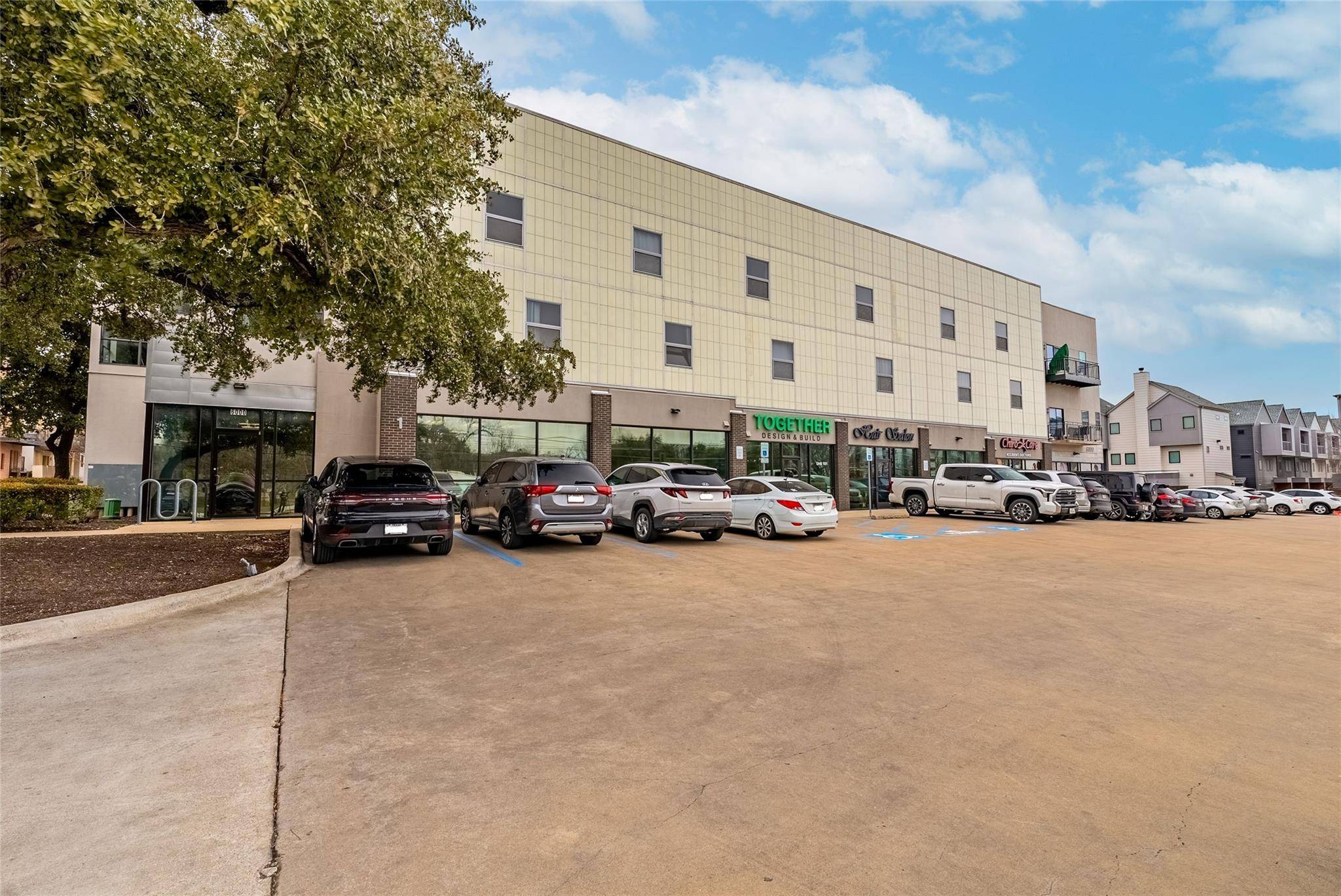 Austin, TX 78745,6000 S Congress #128