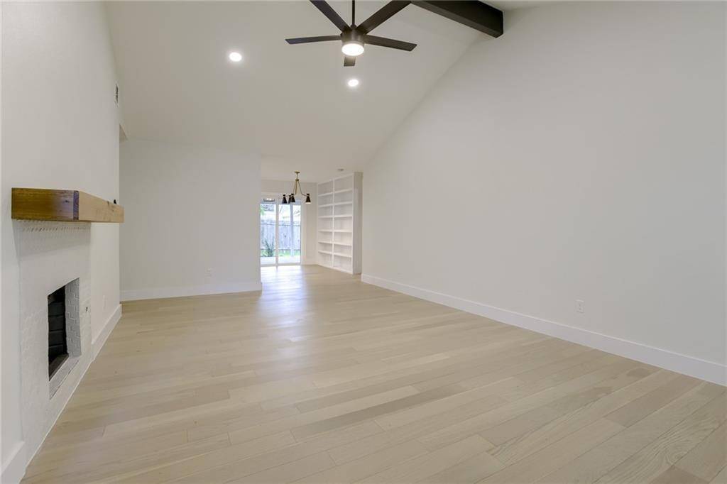 Austin, TX 78745,7901 Seminary Ridge DR