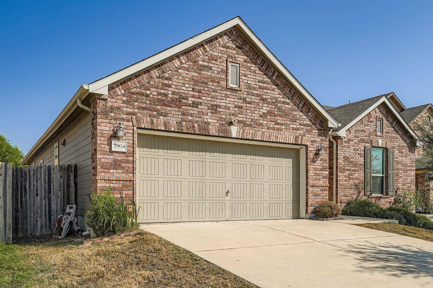 Austin, TX 78724,7904 Nightwing RD