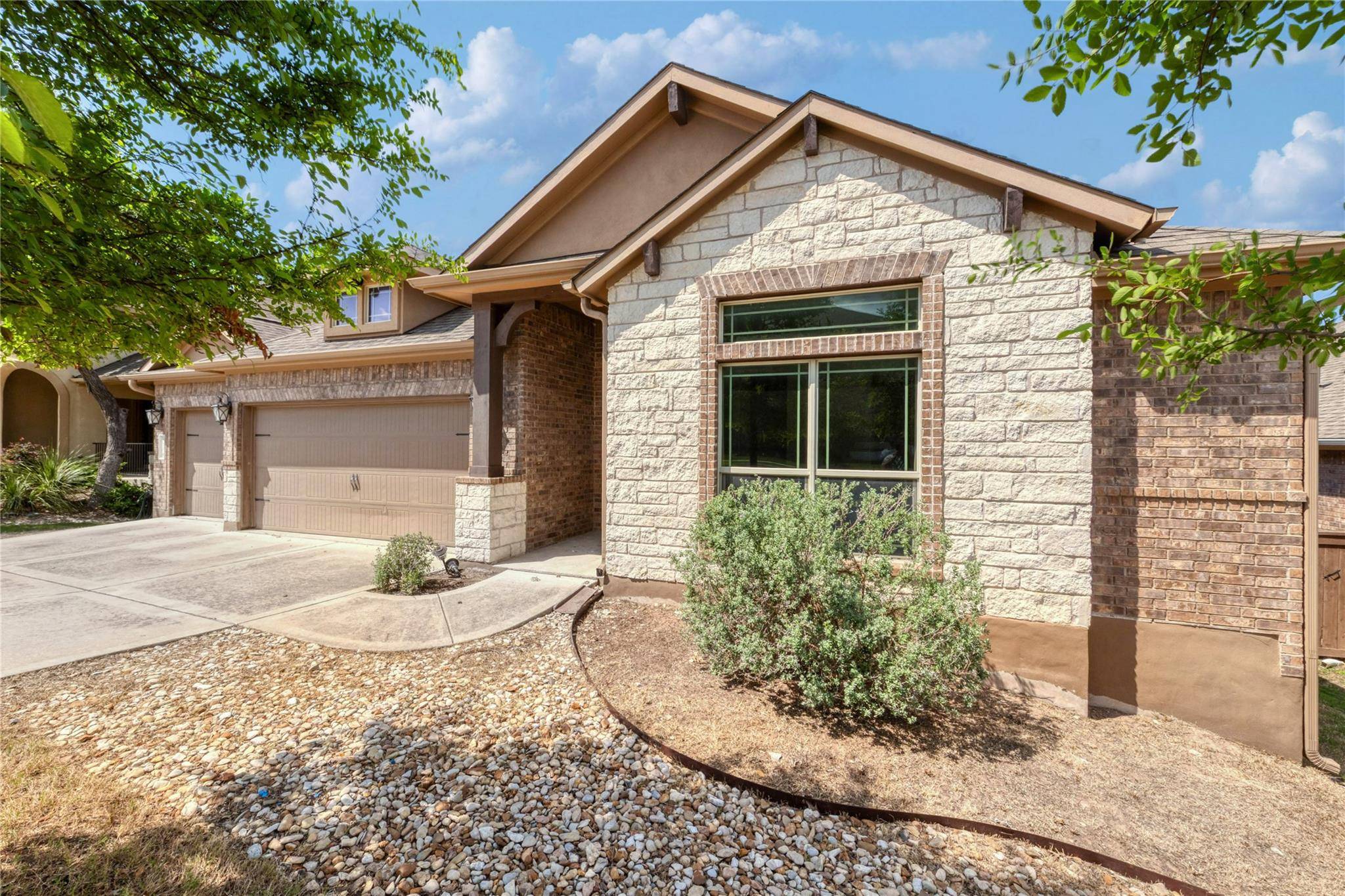 Austin, TX 78737,186 Brentwood DR