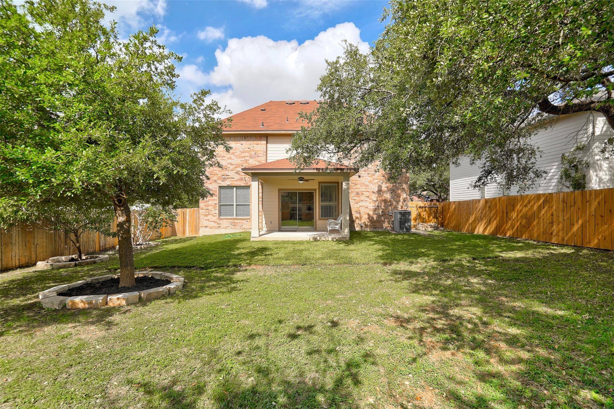 Georgetown, TX 78633,227 Woodlake DR