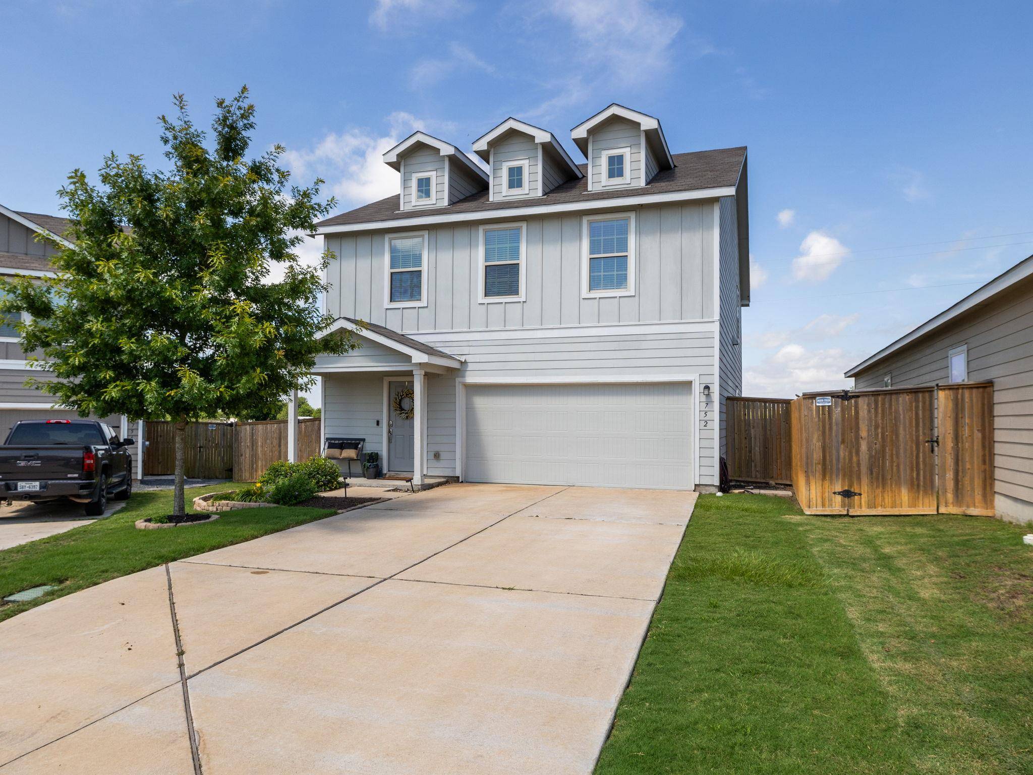 Jarrell, TX 76537,752 Circle WAY #35H