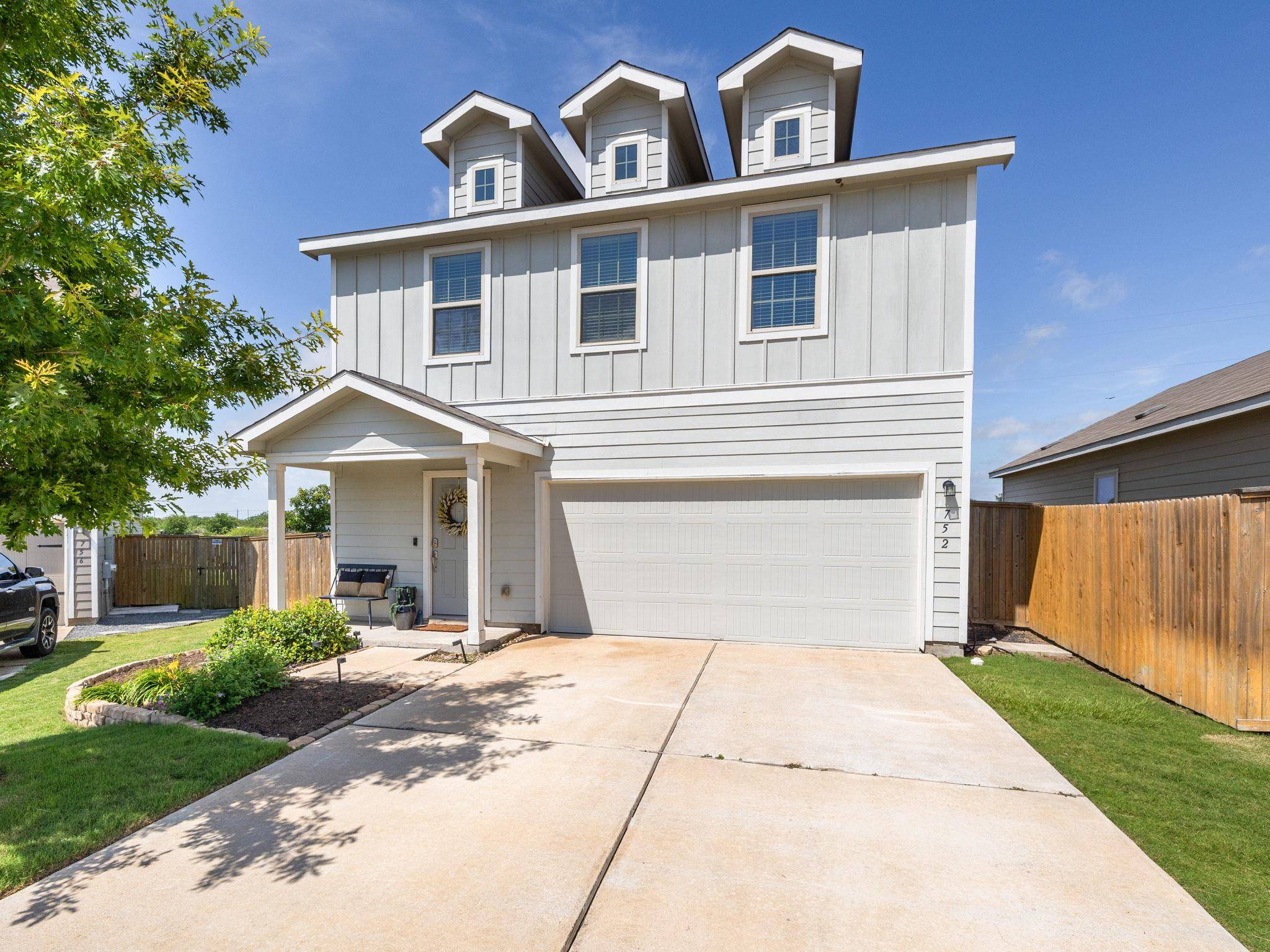 Jarrell, TX 76537,752 Circle WAY #35H