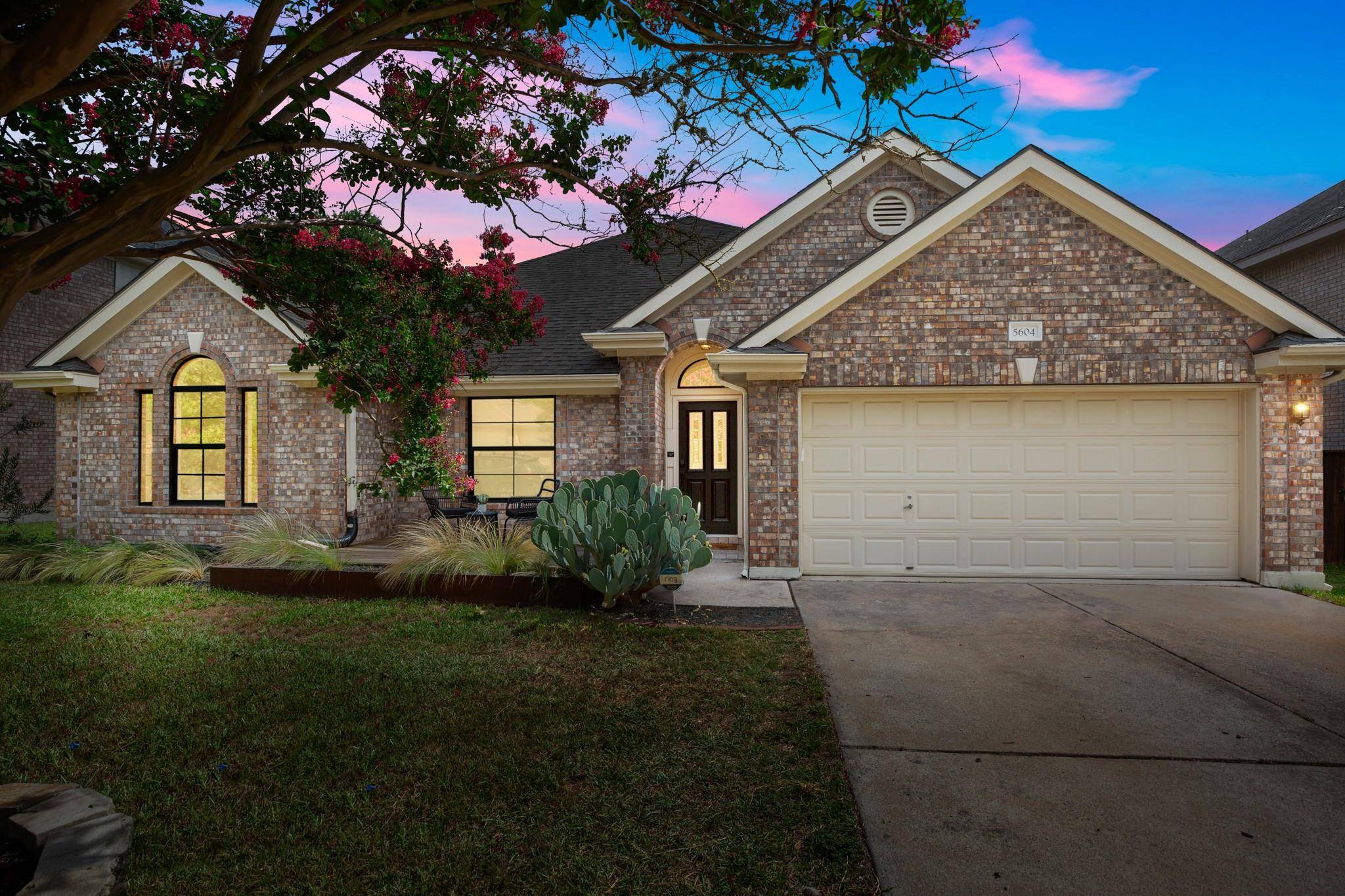 Austin, TX 78739,5604 Trelawney LN