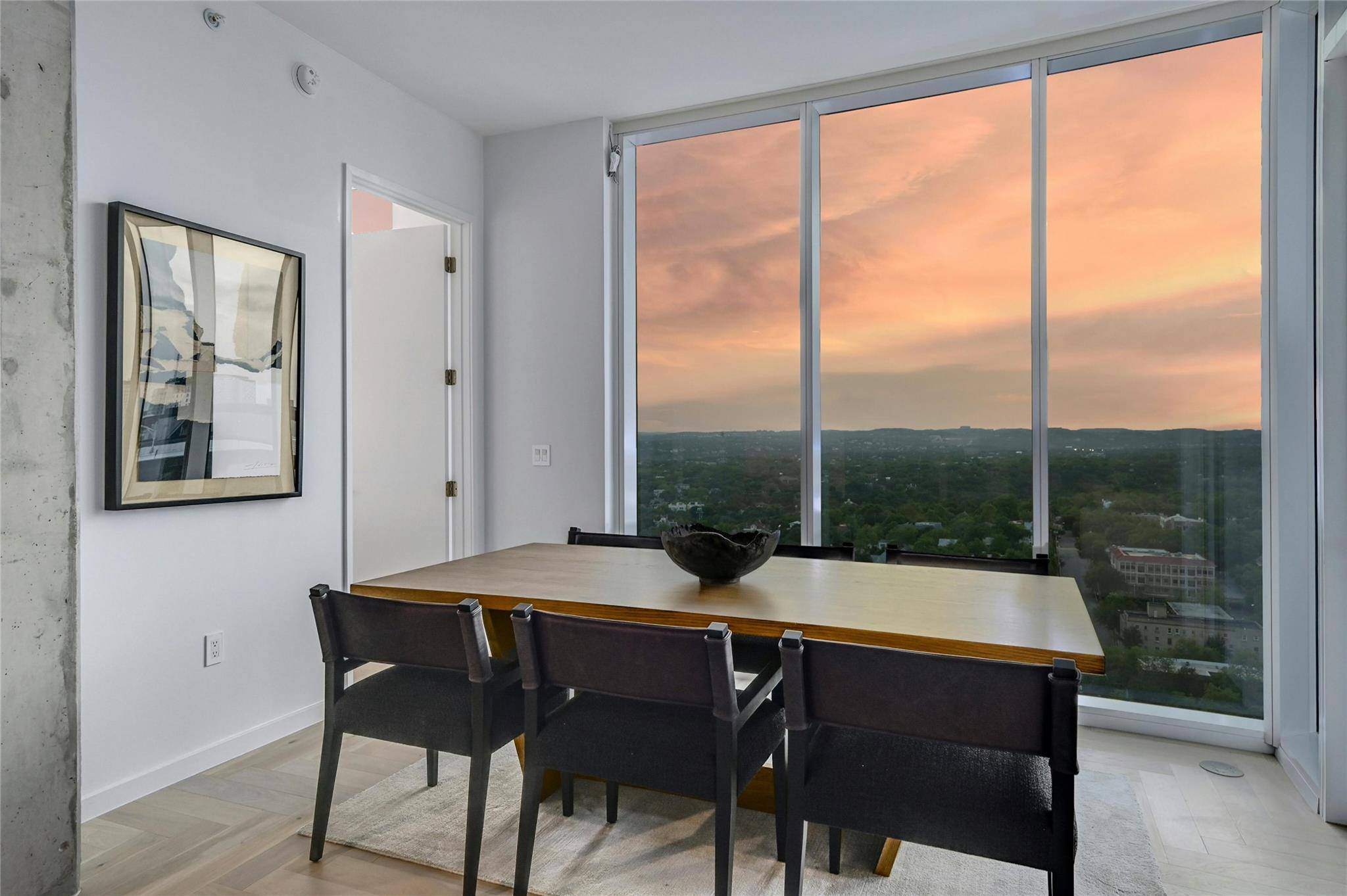 Austin, TX 78701,313 W 17th ST #2304