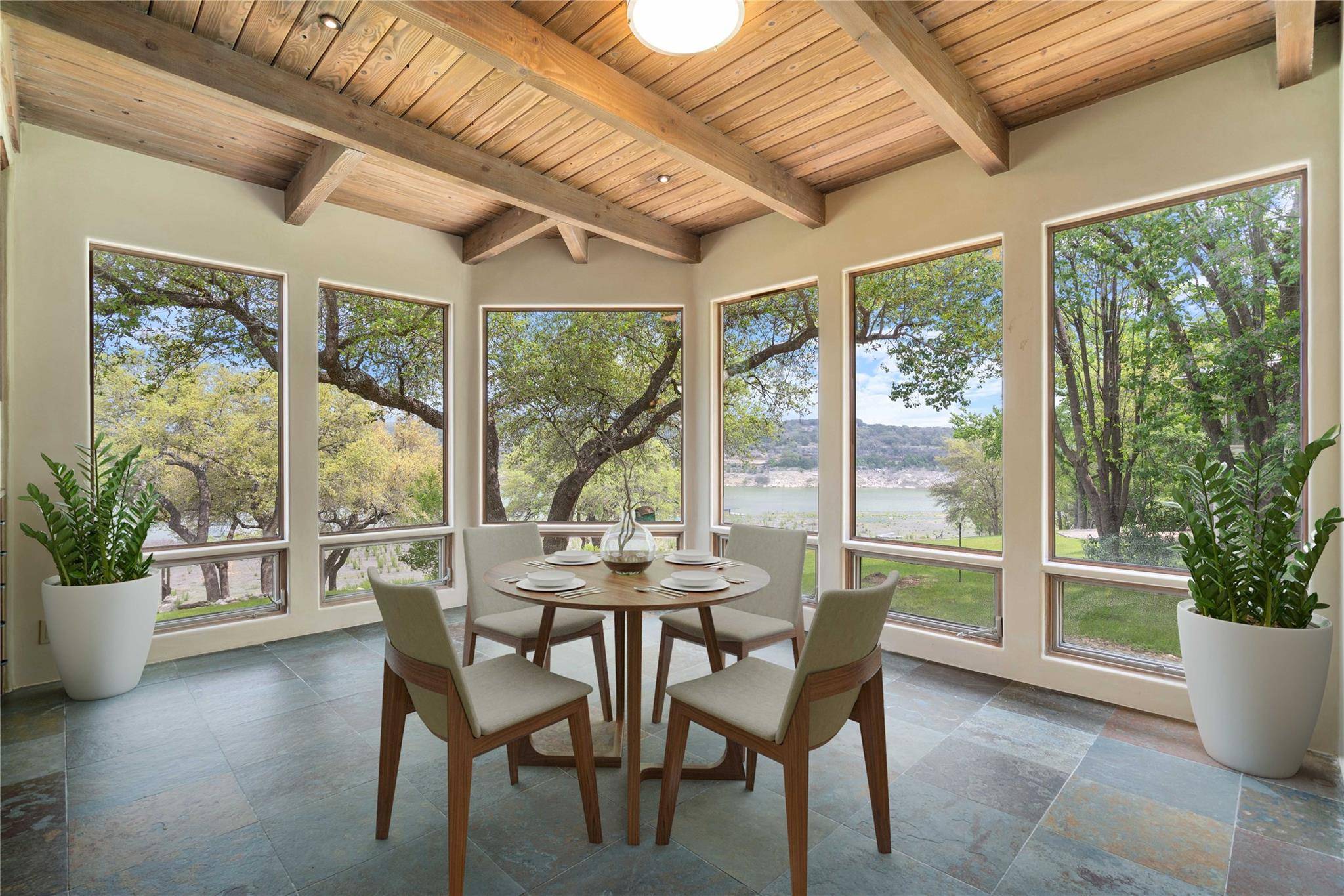 Spicewood, TX 78669,24736 Travis Lakeside CV