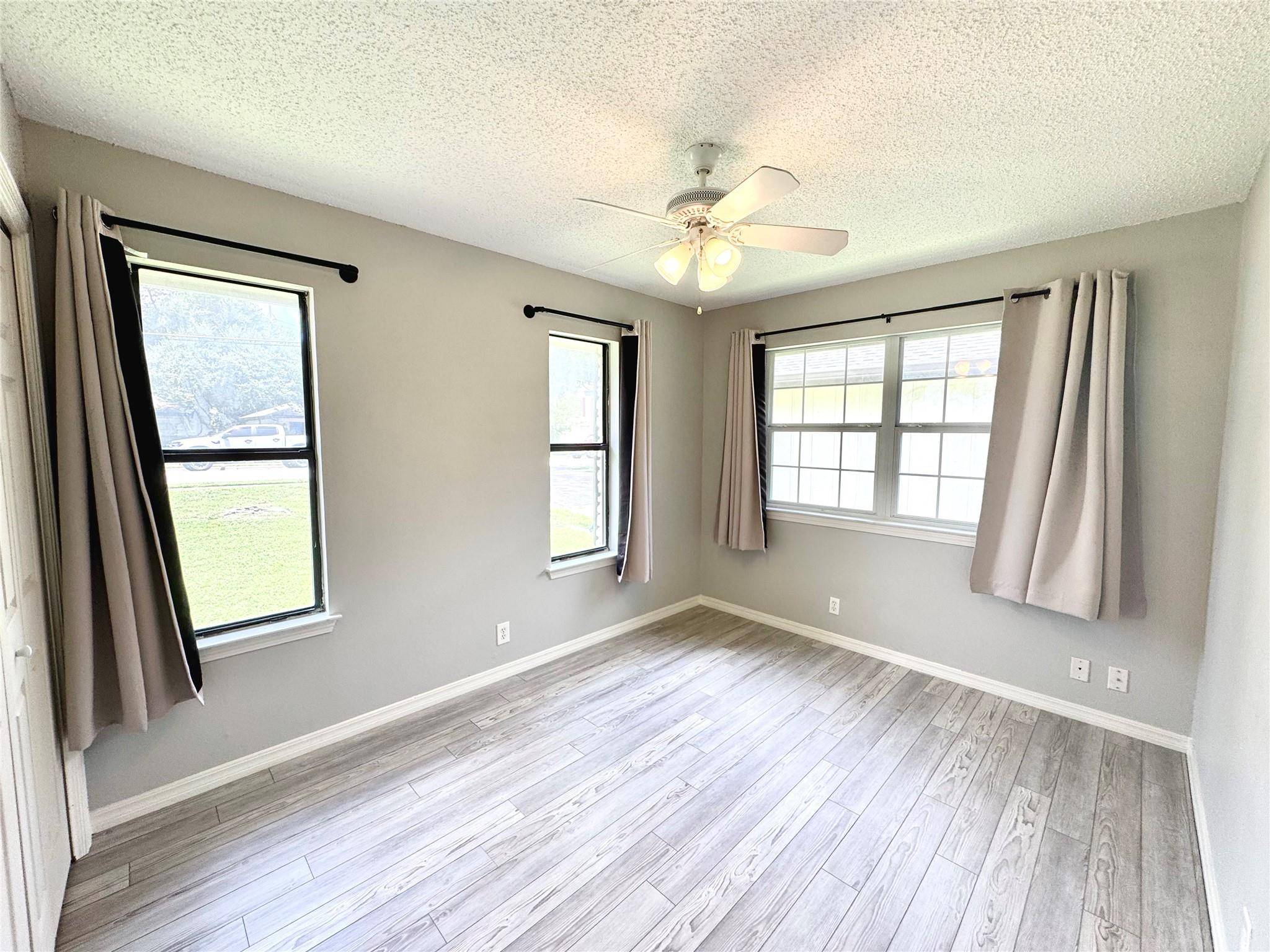Round Rock, TX 78681,1401 Somerset DR