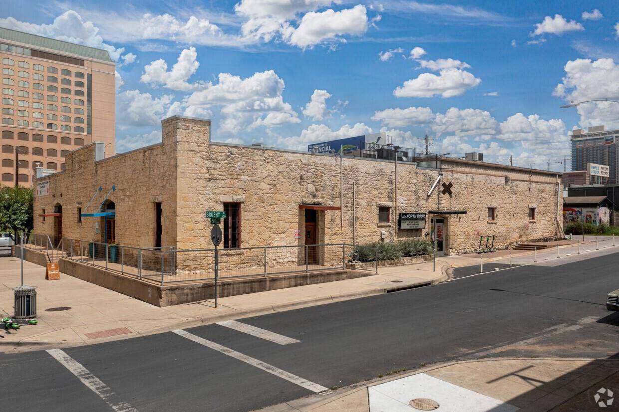 Austin, TX 78702,908 E 5th ST #109