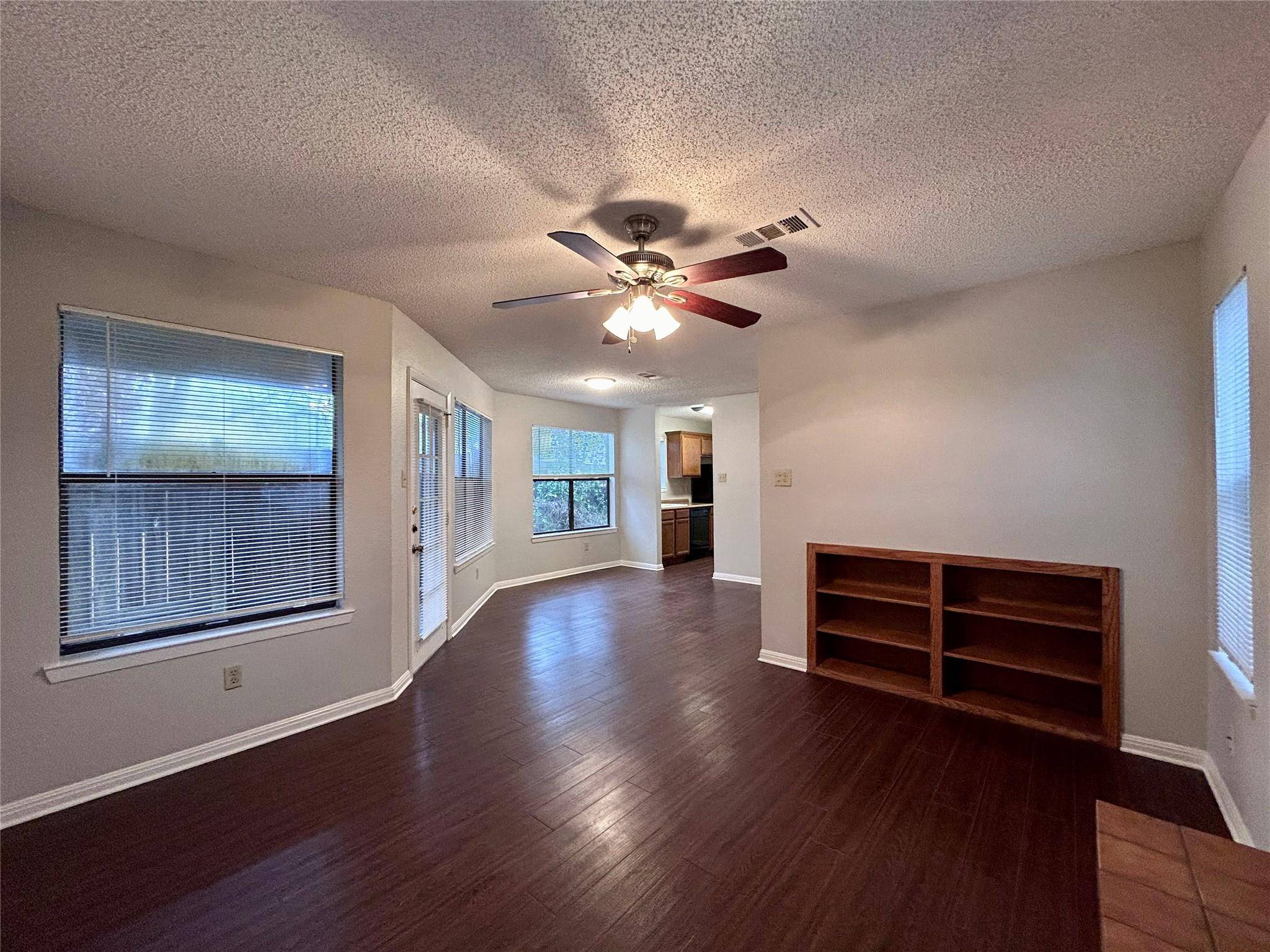 Austin, TX 78729,8902 Schick RD #D