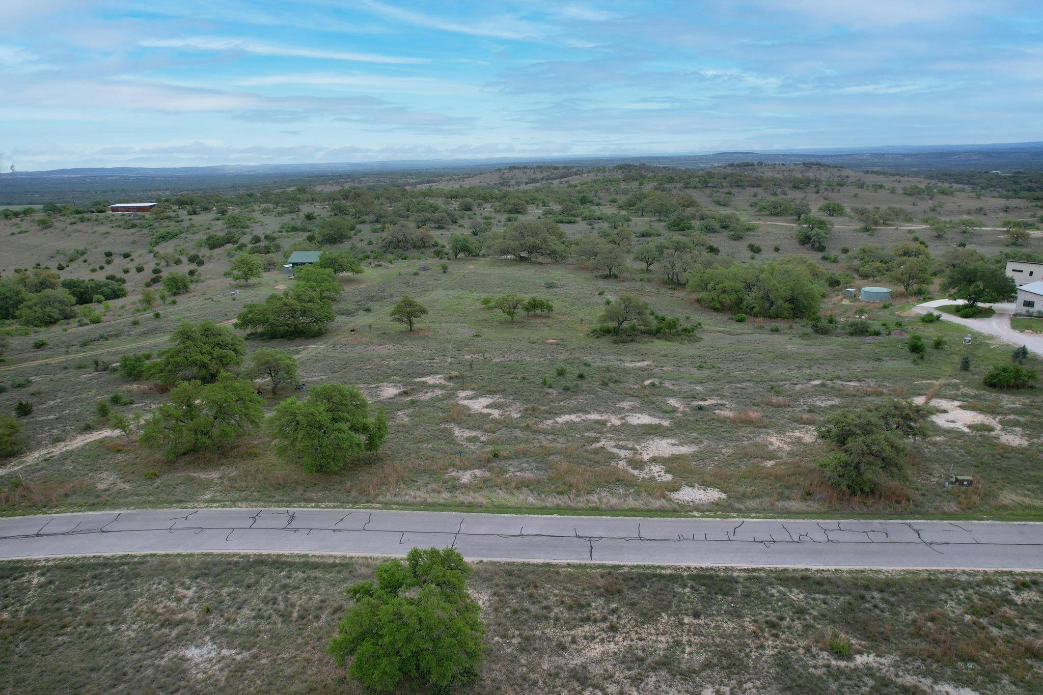 Johnson City, TX 78636,195 Cypress View DR