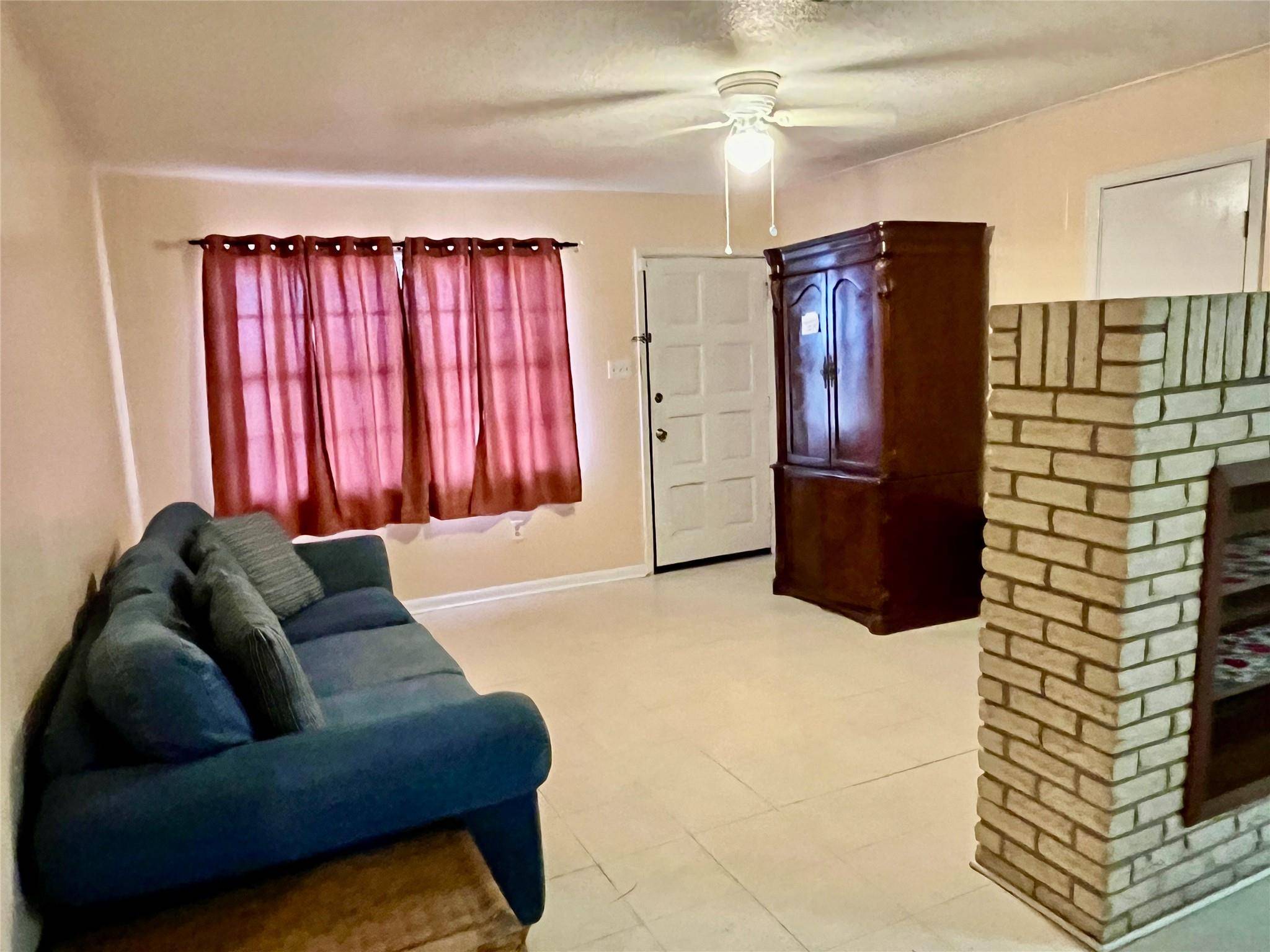Bartlett, TX 76511,1133 W Bell ST