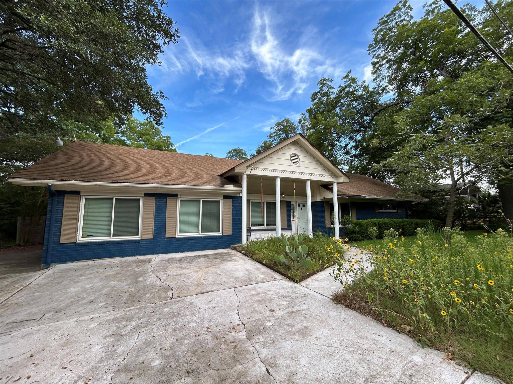 Austin, TX 78753,11303 Oakwood DR