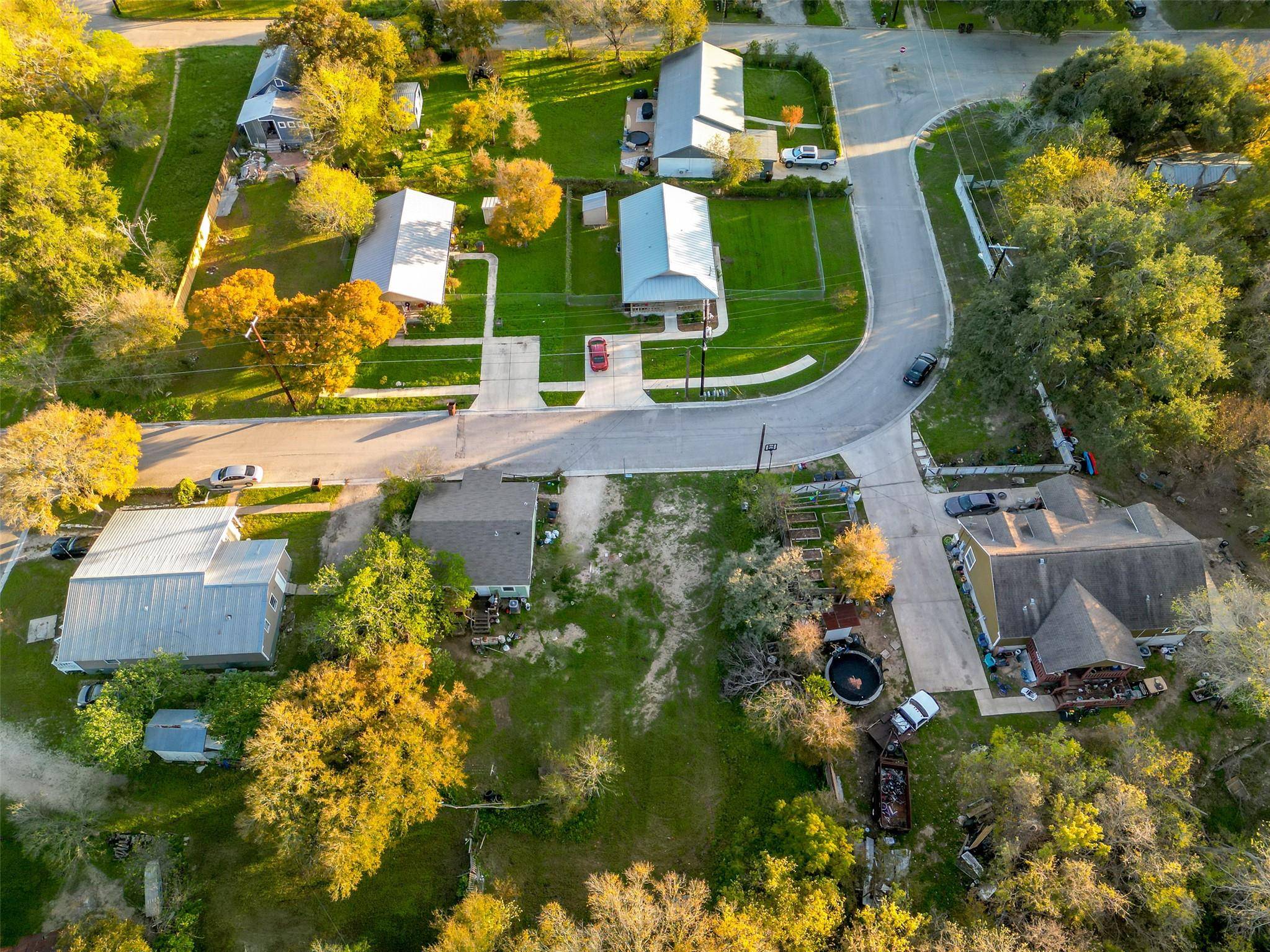 Lockhart, TX 78644,705 Sycamore ST
