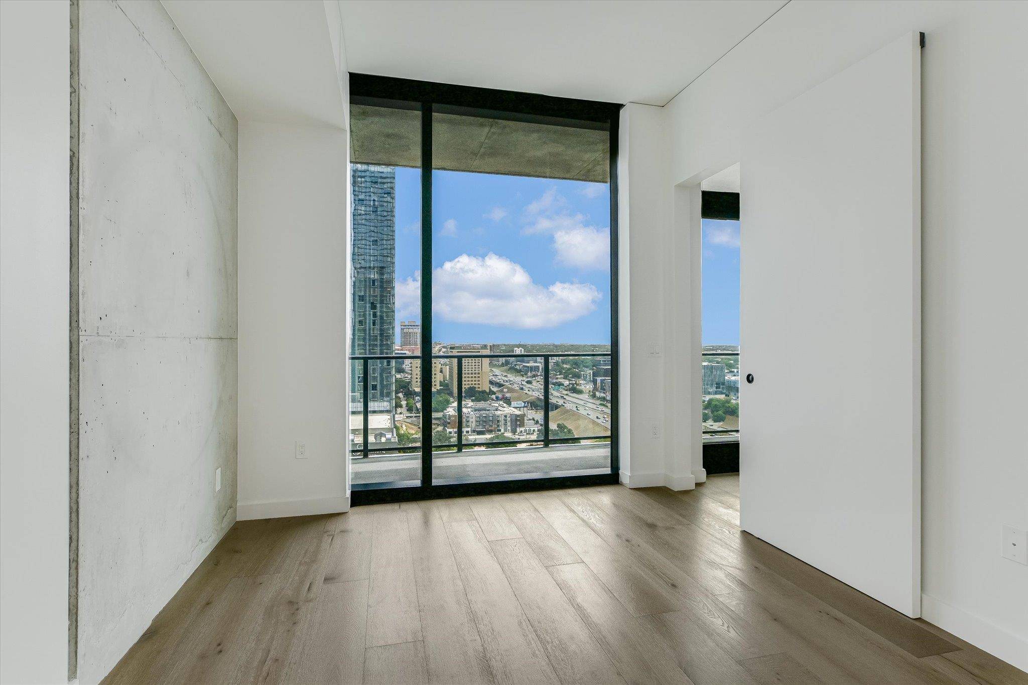 Austin, TX 78701,610 Davis ST #1911