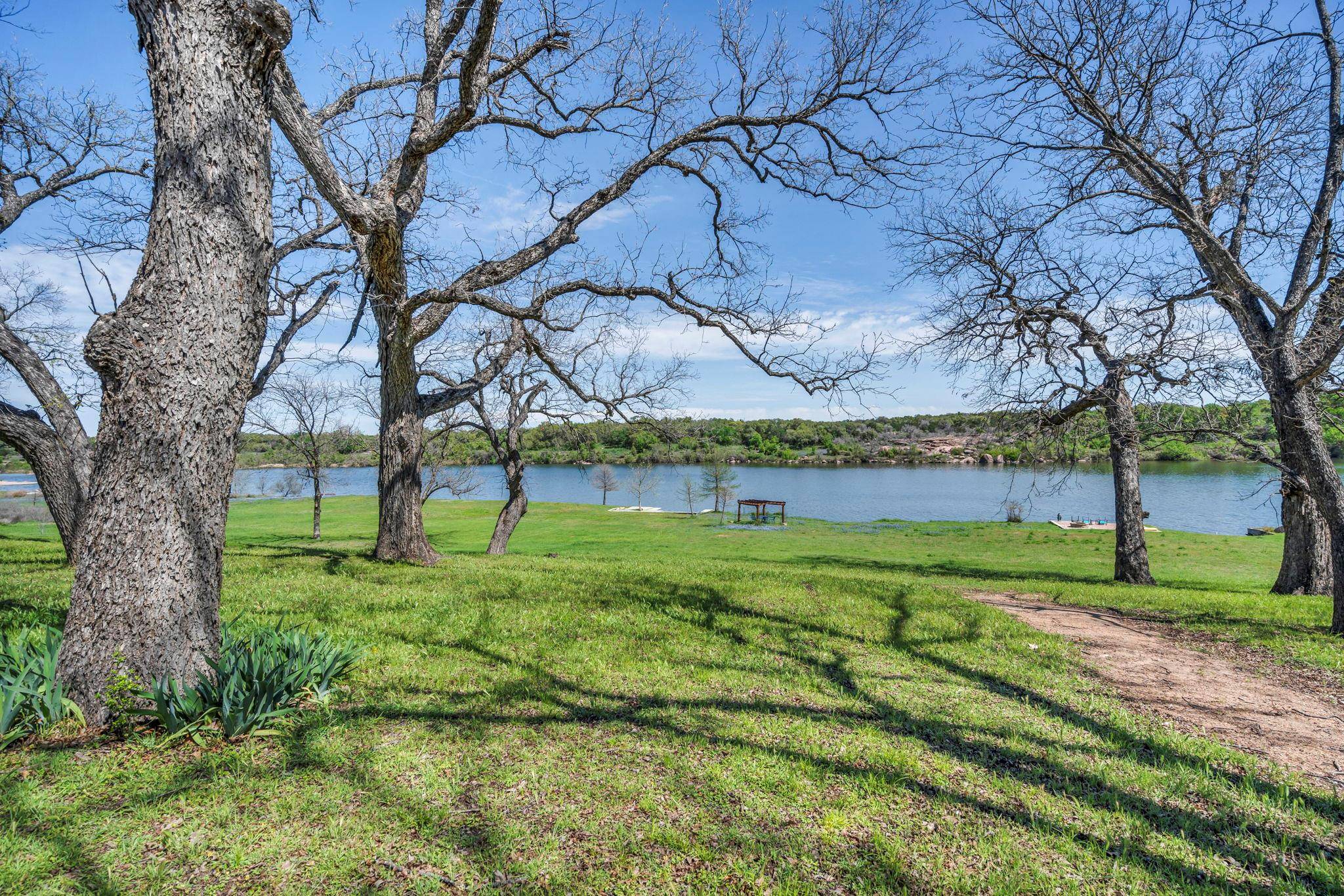 Cottonwood Shores, TX 78657,3715 Lakeview DR