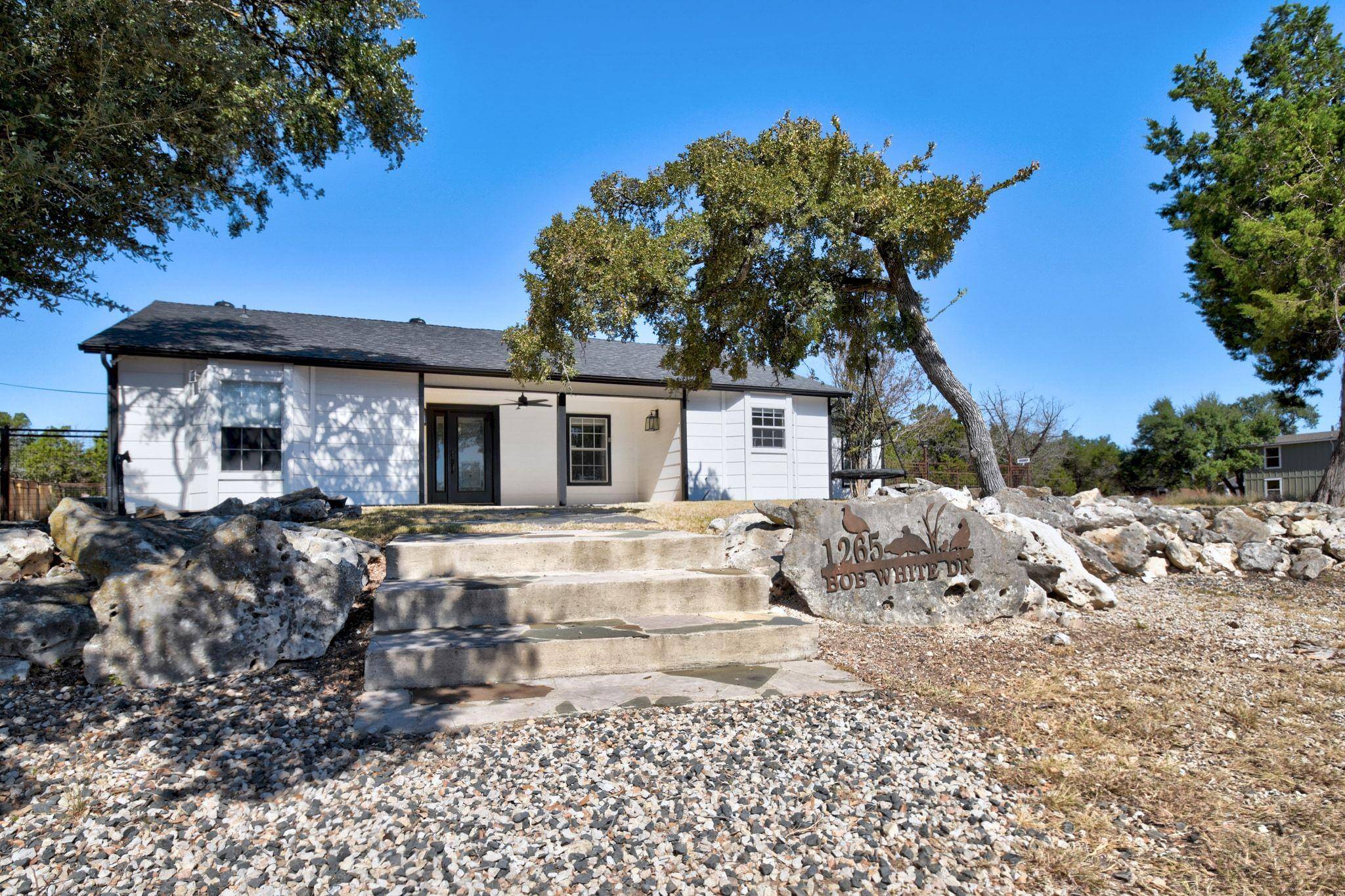 Spring Branch, TX 78070,1265 Bob White DR