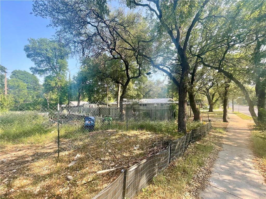 Austin, TX 78745,4621 Menchaca RD