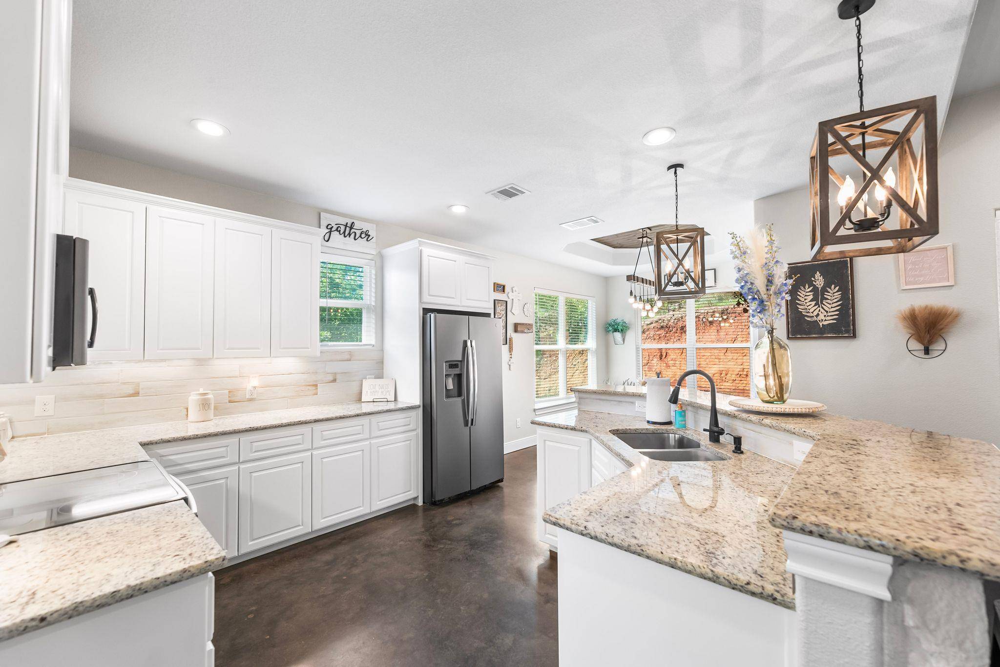 Bastrop, TX 78602,102 Moku CT