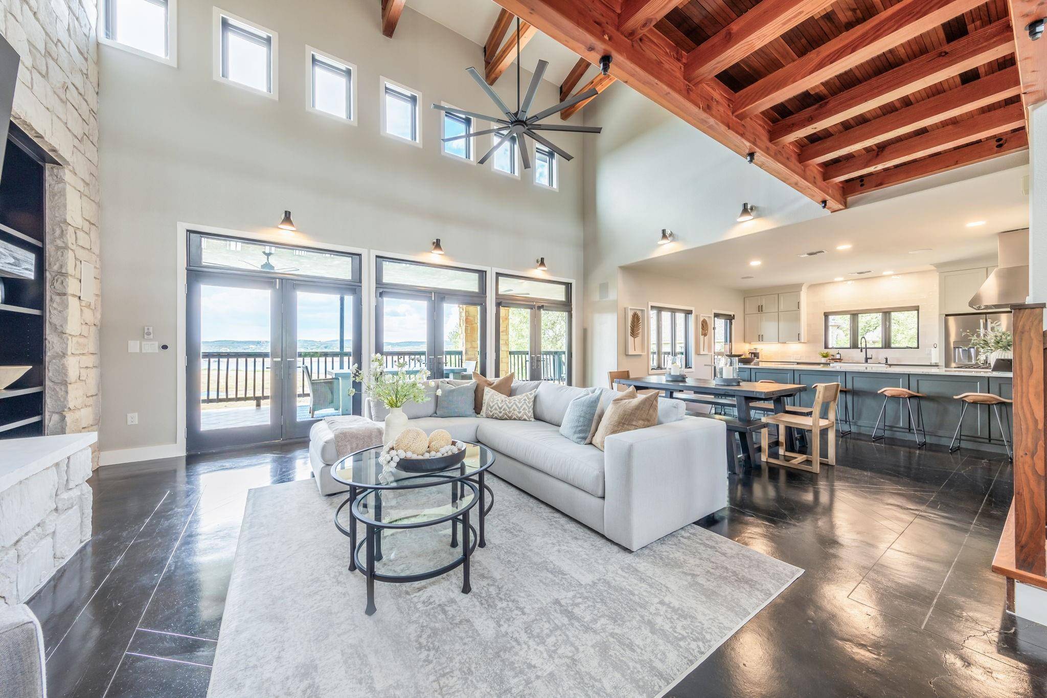 Point Venture, TX 78645,516 Deckhouse DR