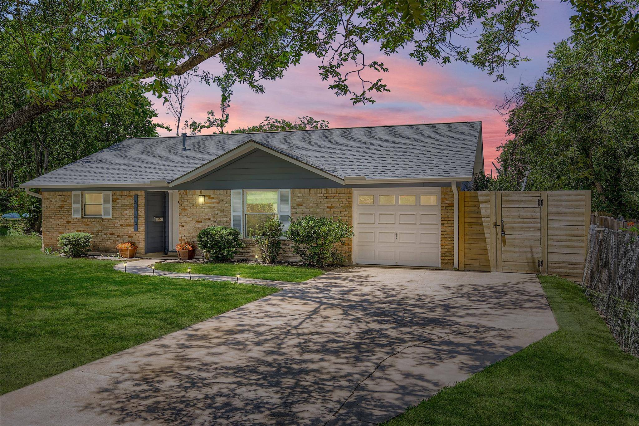 Austin, TX 78745,6408 King George DR