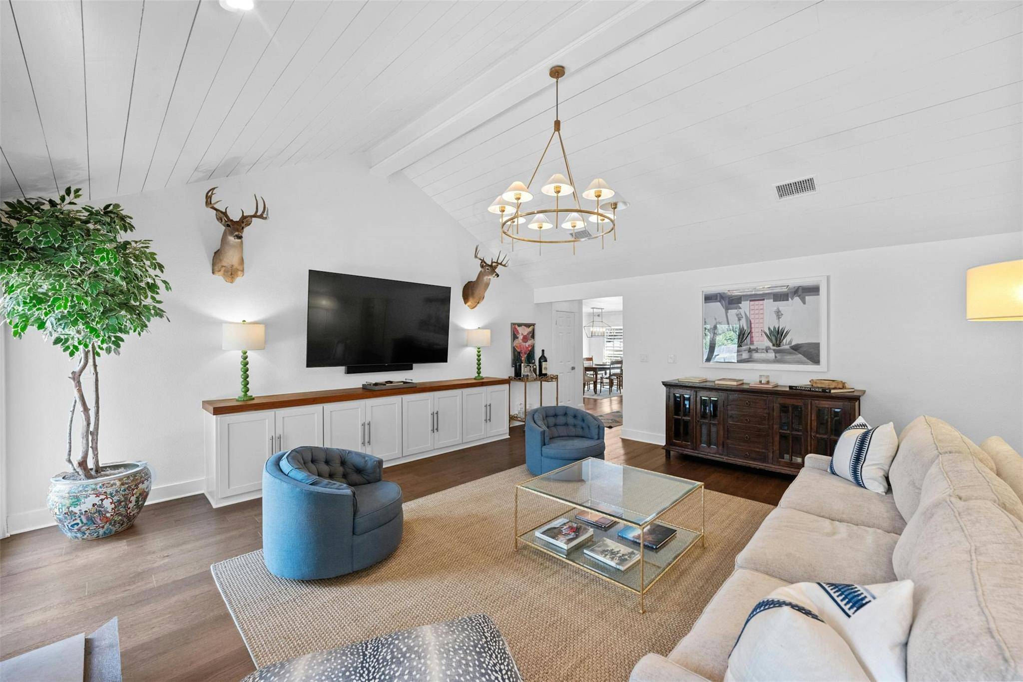 Austin, TX 78746,1304 Quaker Ridge DR