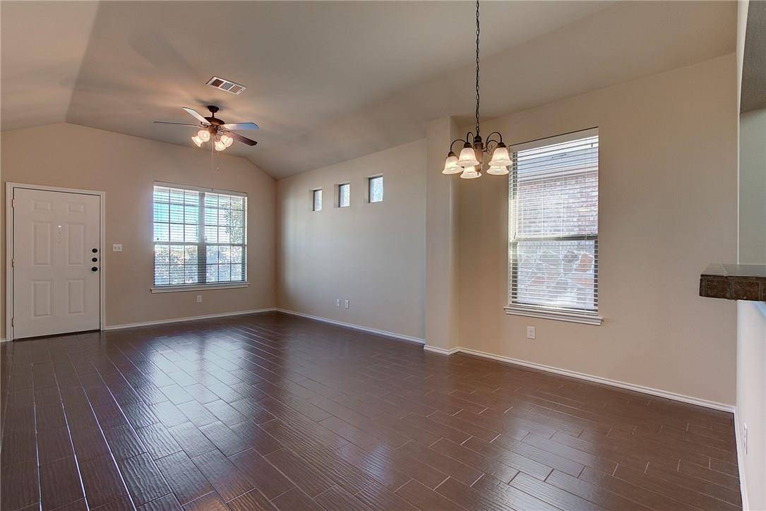 Hutto, TX 78634,1520 Muirfield Bend DR #A
