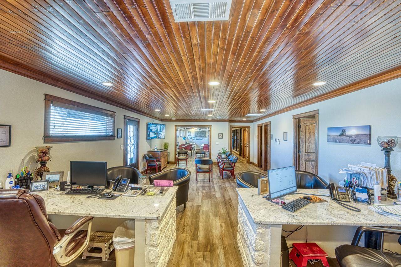 Burnet, TX 78611,320 Southland DR