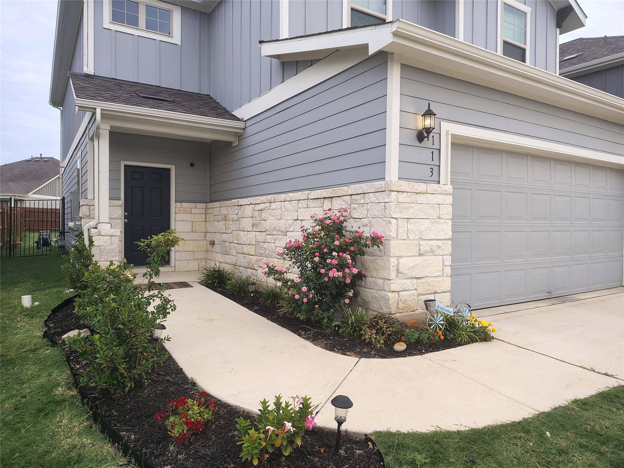 Liberty Hill, TX 78642,113 Bennington DR