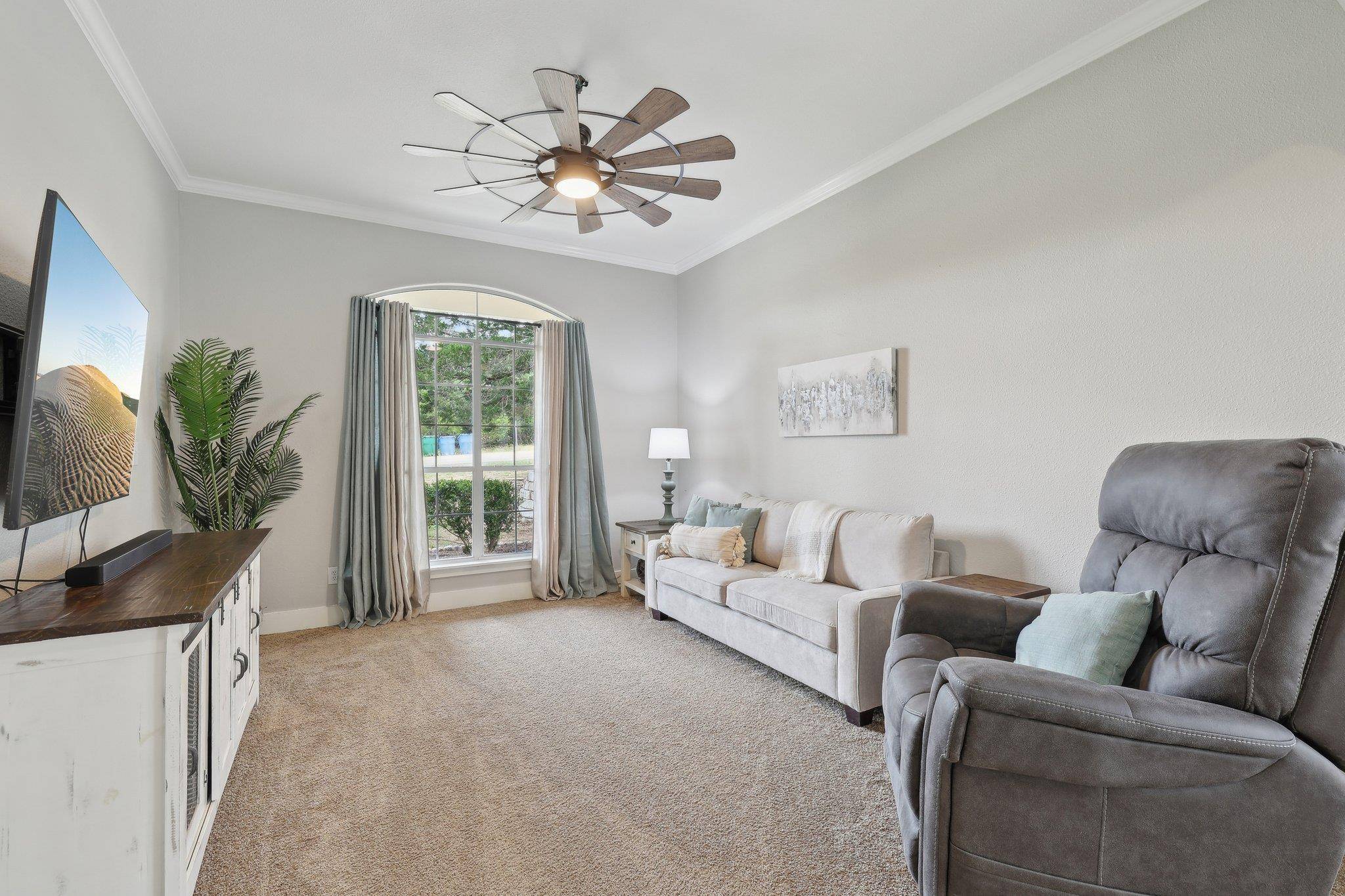 Lago Vista, TX 78645,2608 American DR