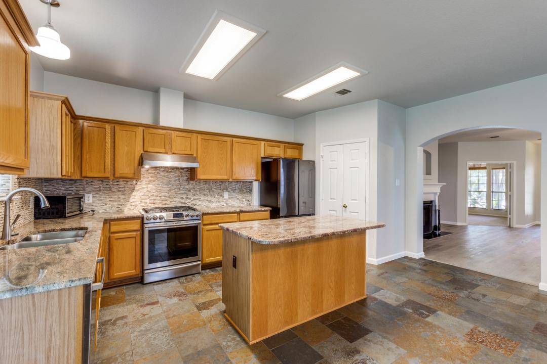 Austin, TX 78728,15737 Cadoz DR