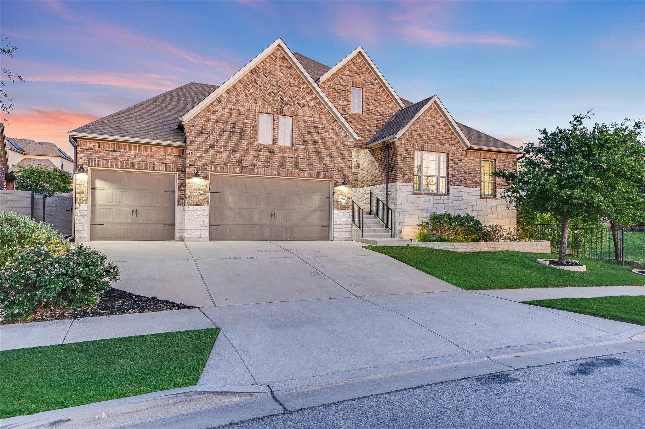 Georgetown, TX 78628,216 Canyon View RD