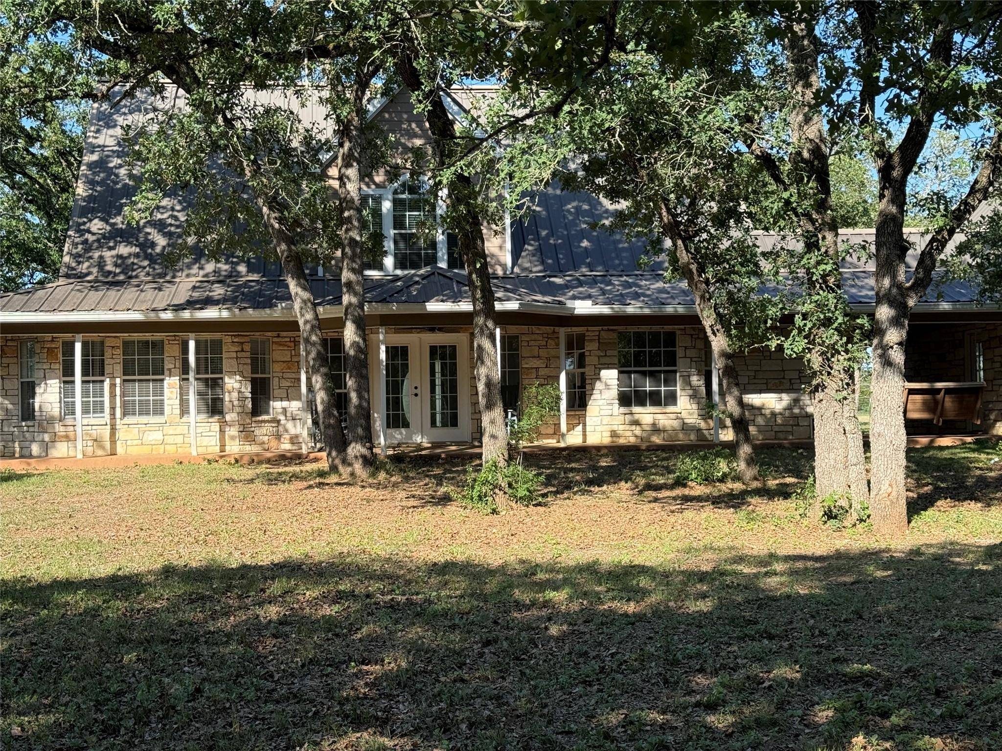 Smithville, TX 78957,584 Old Antioch RD