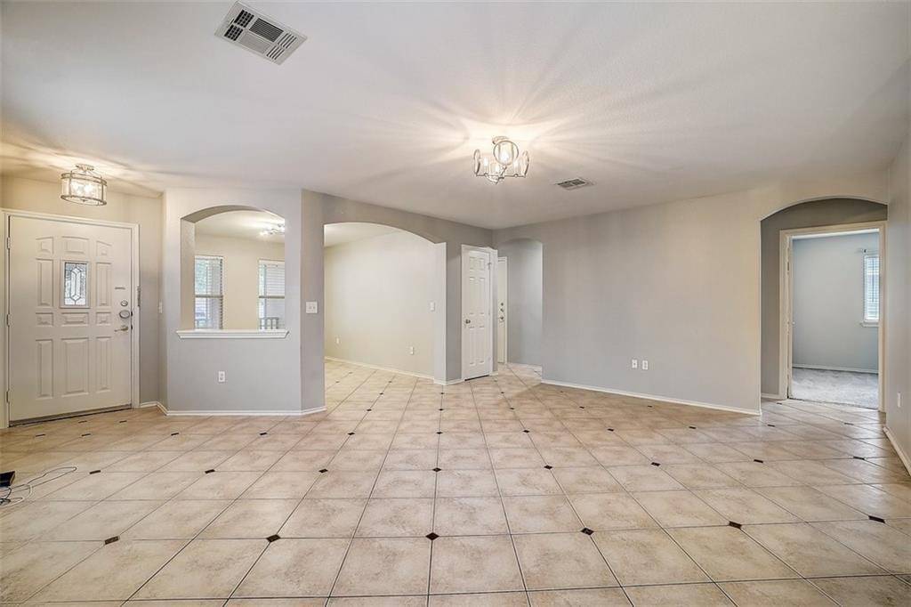 Austin, TX 78741,1713 Poppy Seed LN