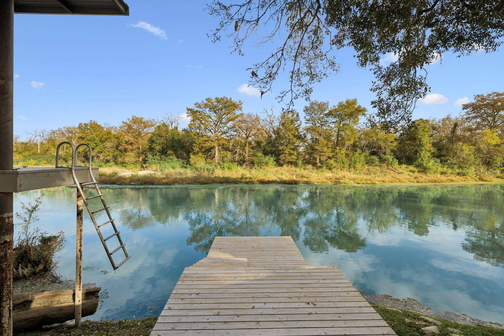 Seguin, TX 78155,110 Wampum WAY