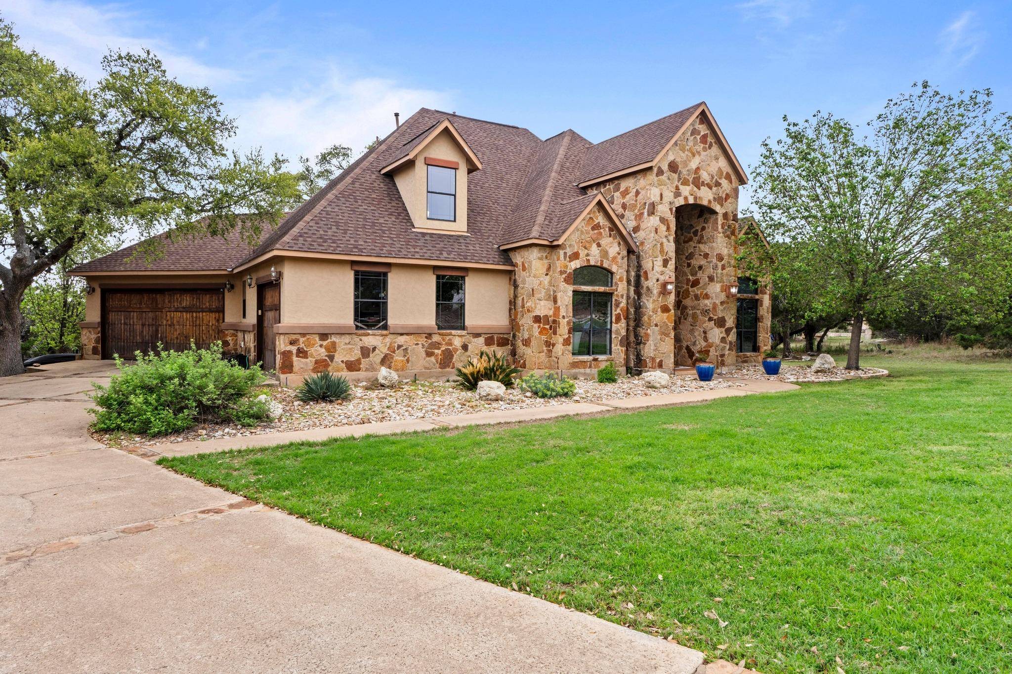 Jonestown, TX 78645,8211 Moon Rise TRL