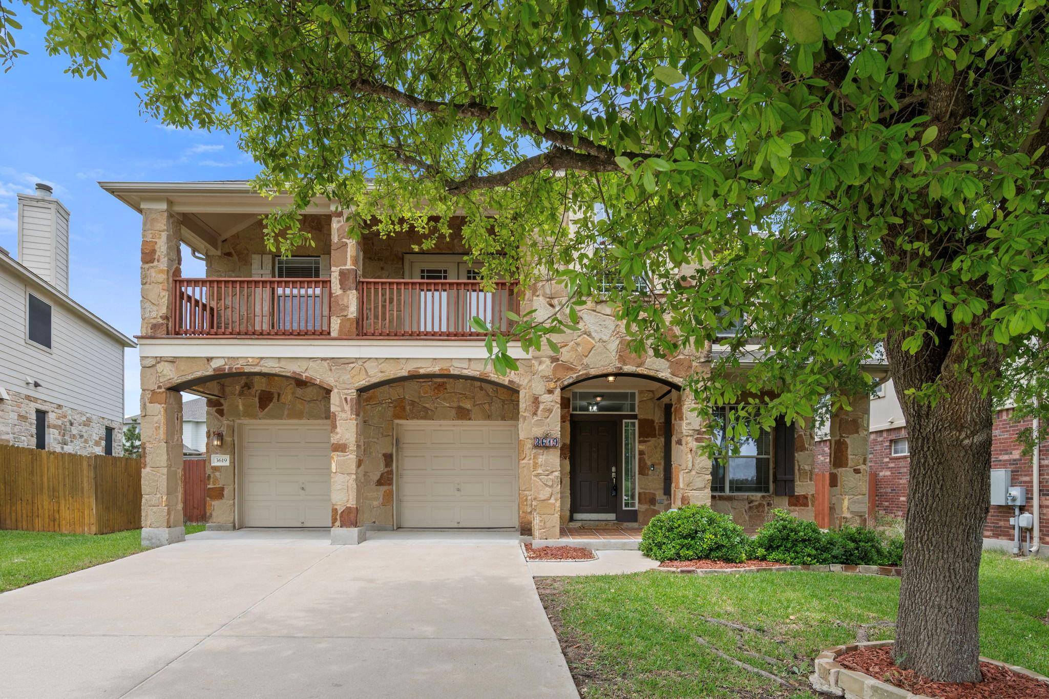 Round Rock, TX 78681,3619 Fossilwood WAY
