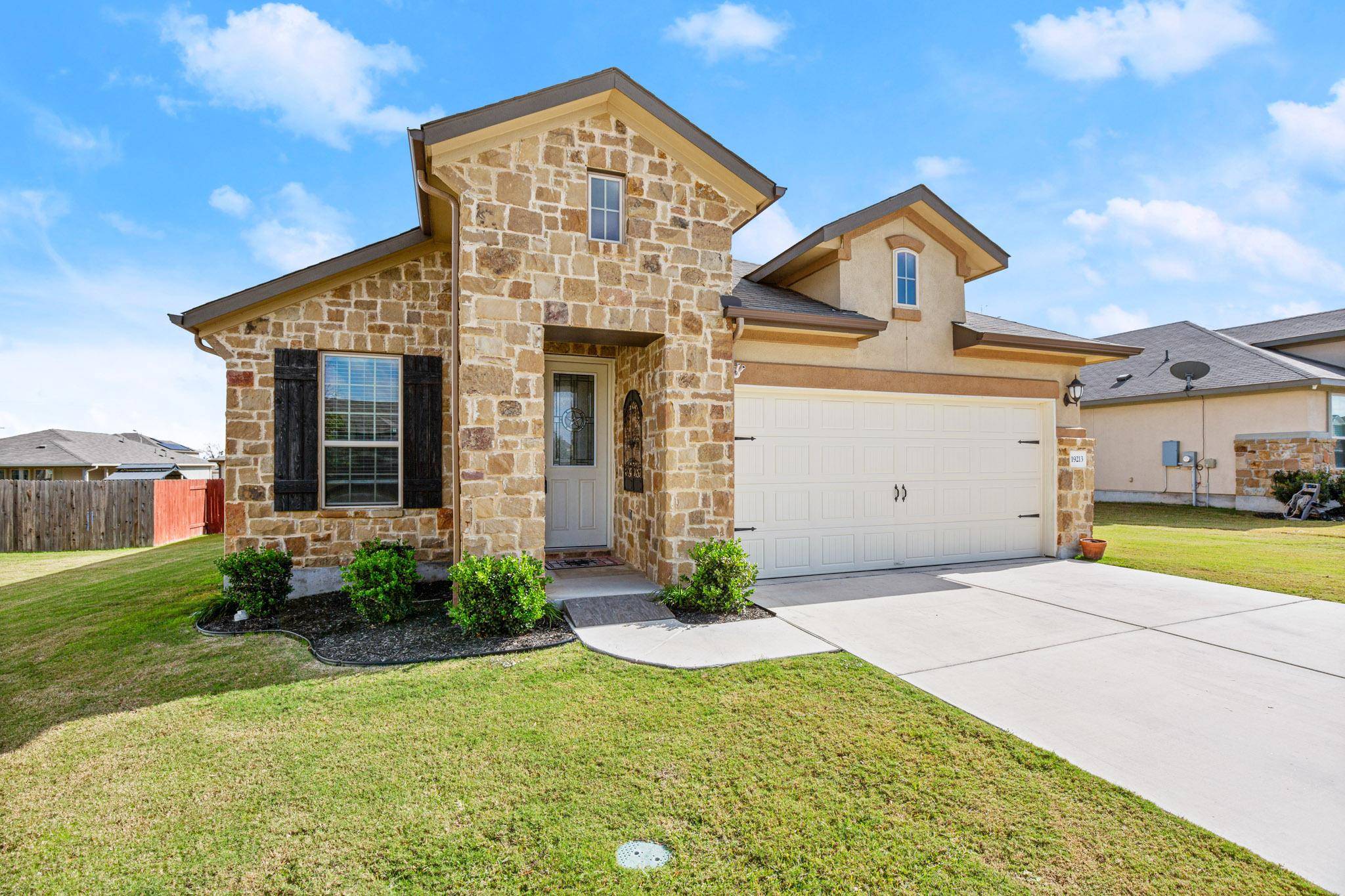 Pflugerville, TX 78660,19213 Quebrada DR