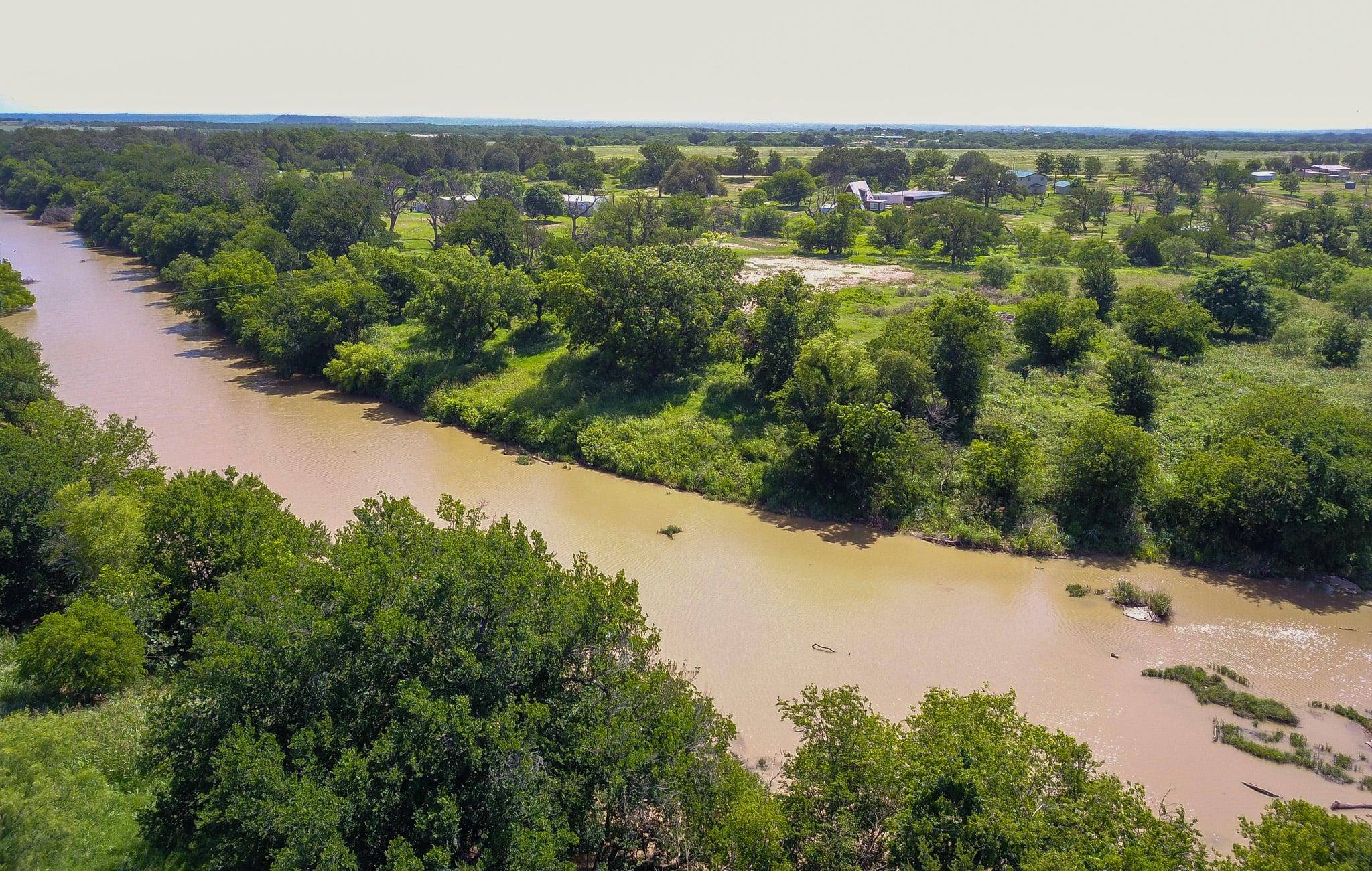 Mullin, TX 76864,410 County Road 433 RD