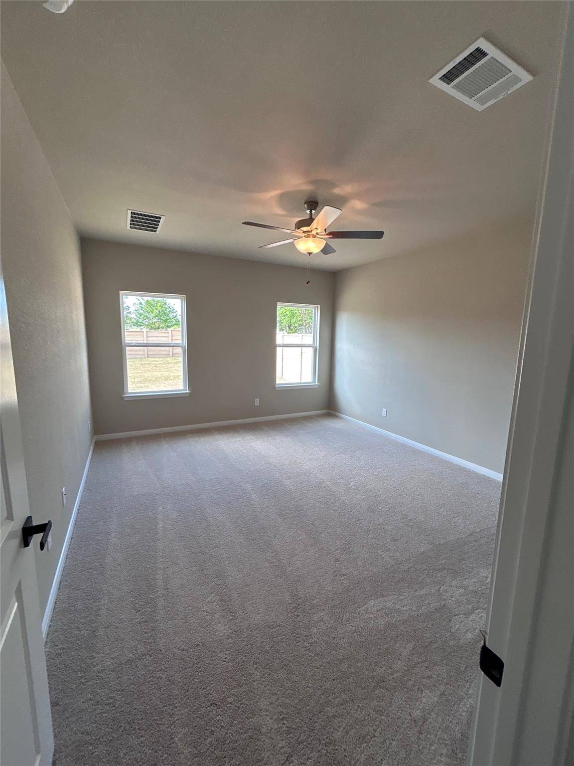 Jarrell, TX 76537,108 Outlaw DR