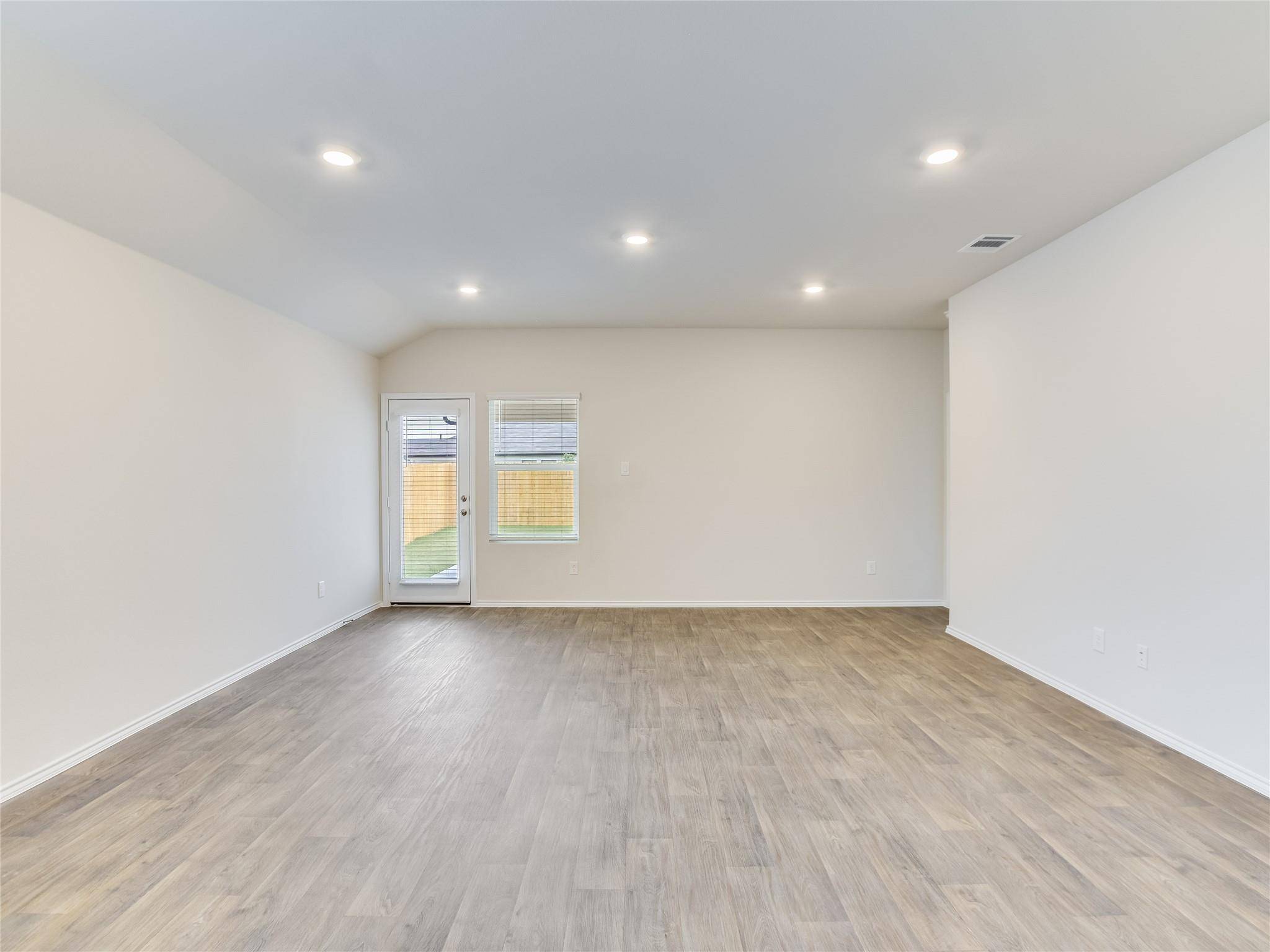 San Marcos, TX 78666,214 Whipporwill LN