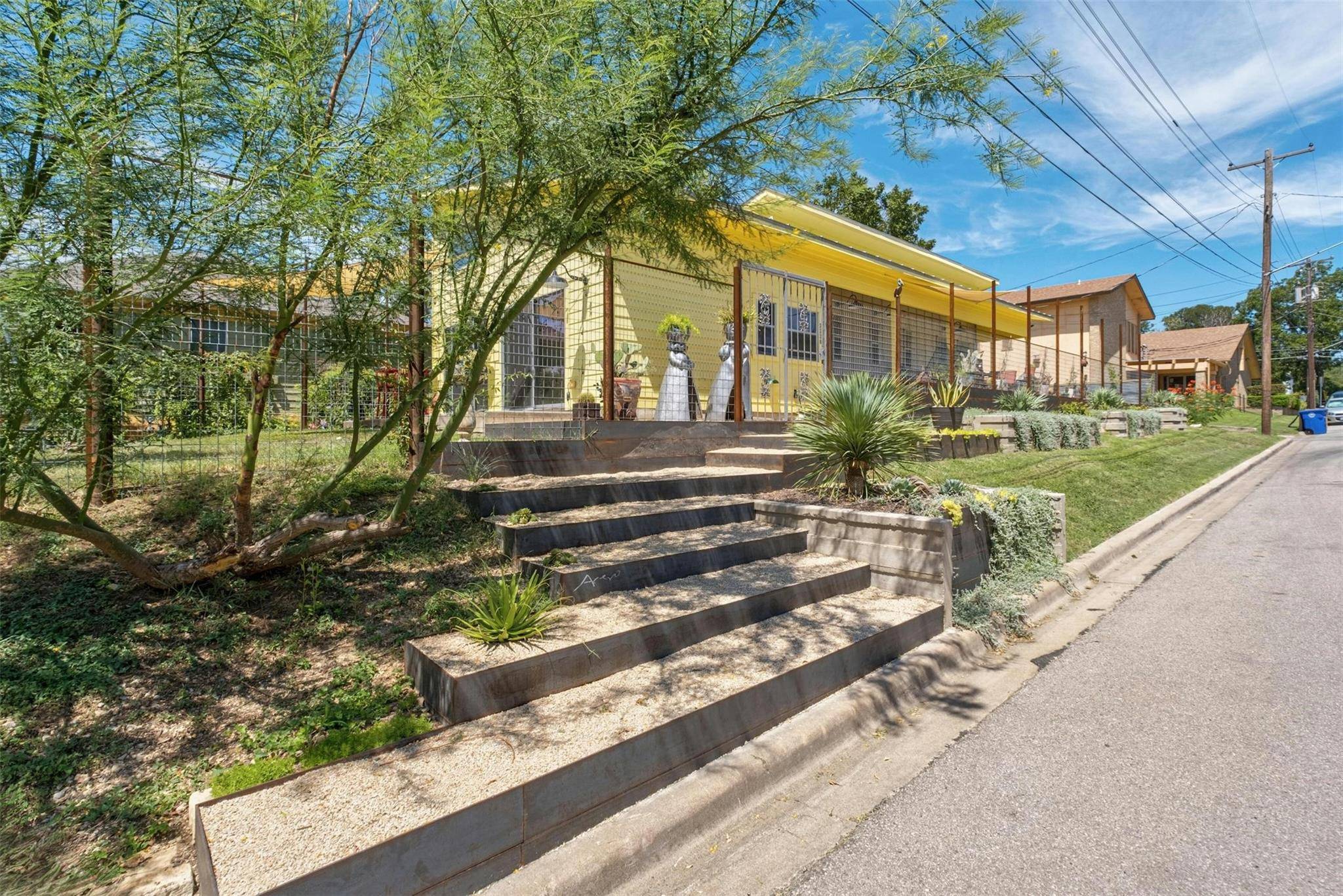 Austin, TX 78702,2236 Webberville RD
