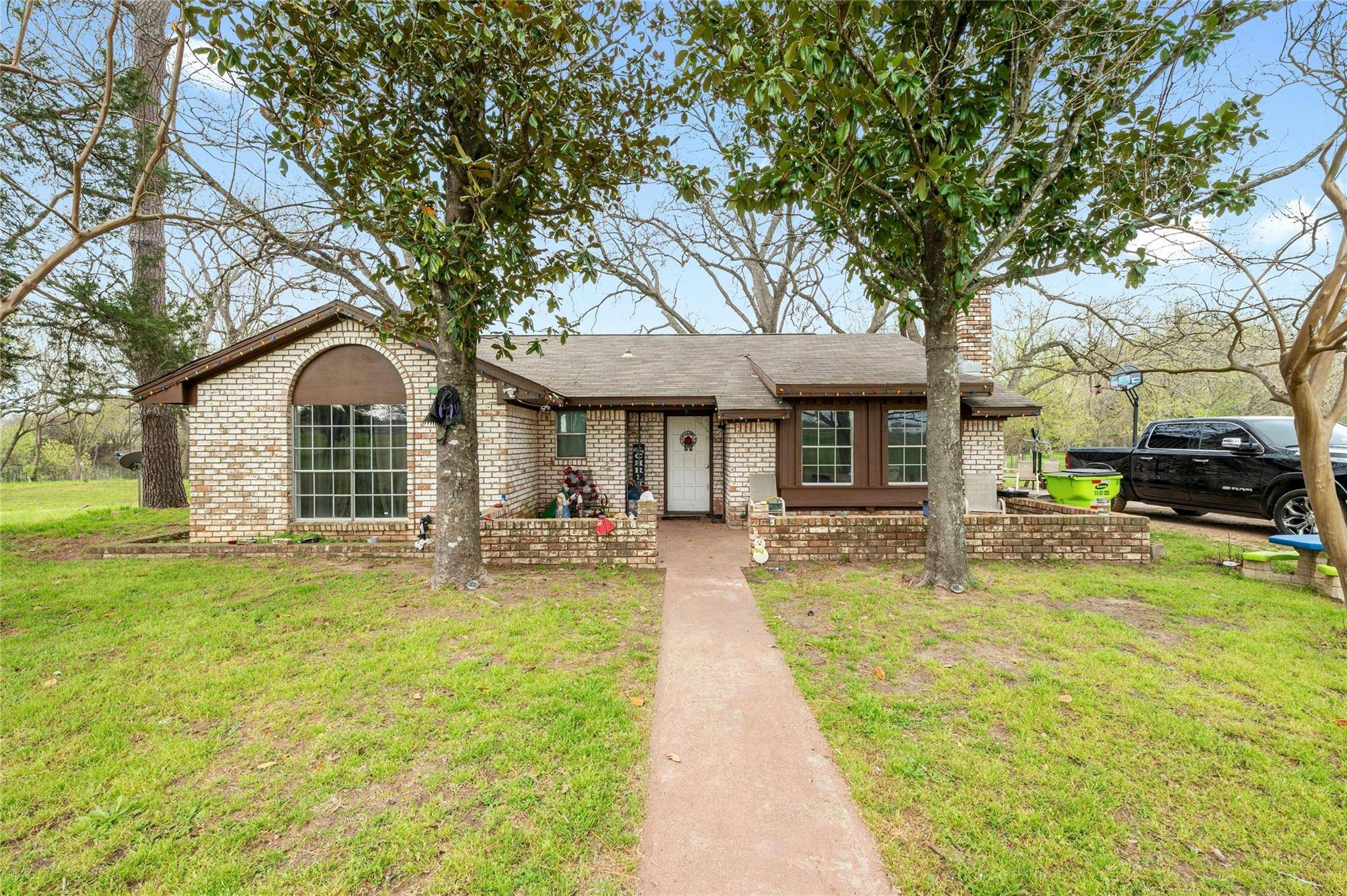 Bastrop, TX 78602,548 N SH 95