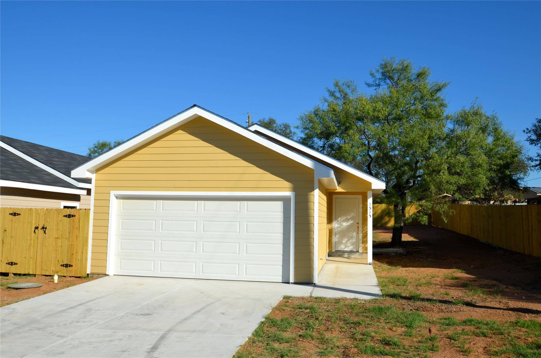 Kingsland, TX 78639,1515 Navajo TRL
