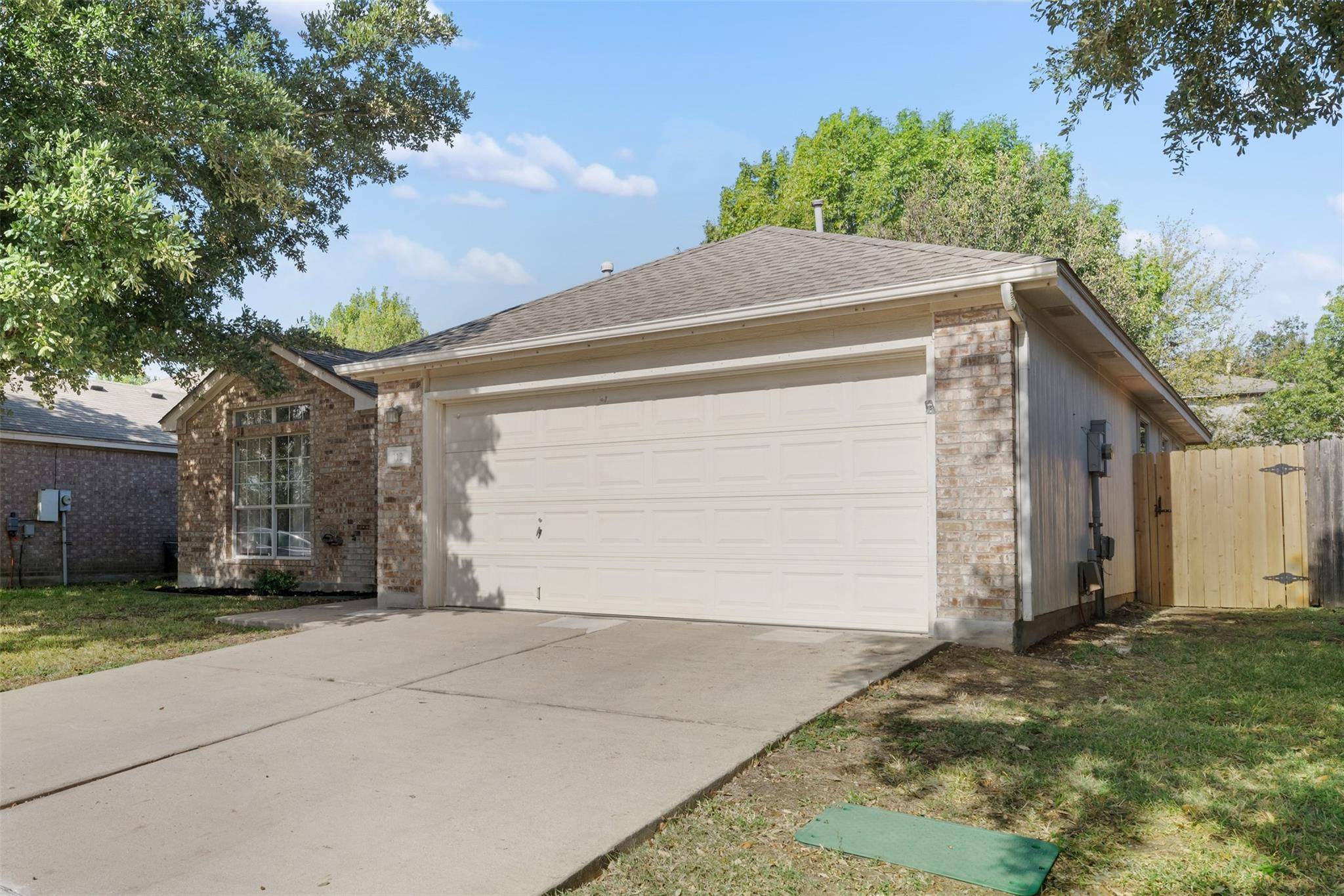 Georgetown, TX 78626,112 Rosemary CV