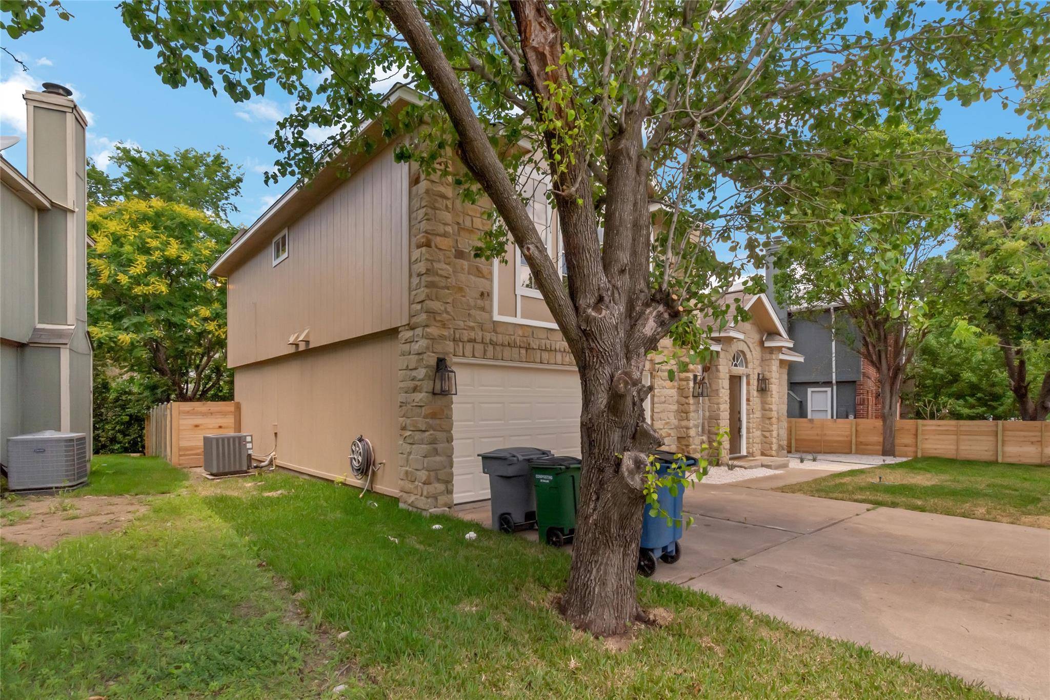 Austin, TX 78745,8800 Dandelion TRL